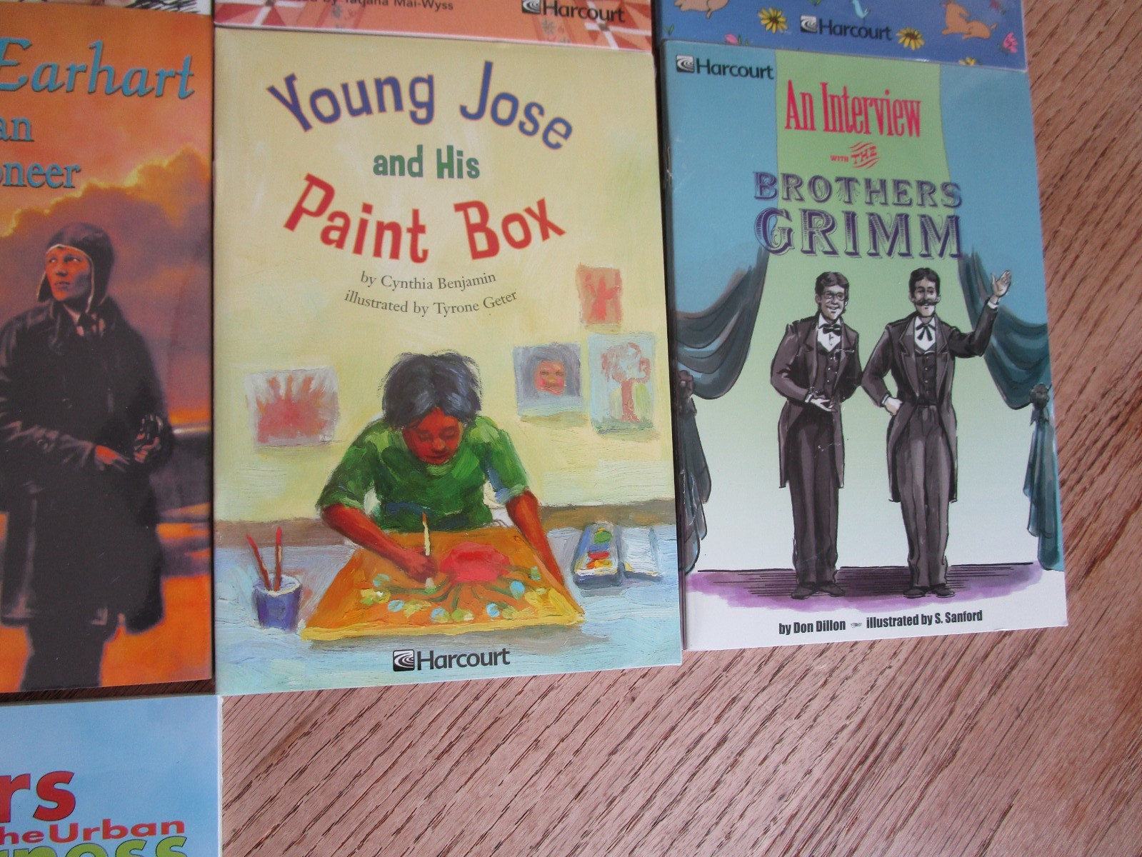 Harcourt Readers Classroom Books, BELOW LEVEL GRADE 4, 16 TITLES, 80 BOOKS NEW