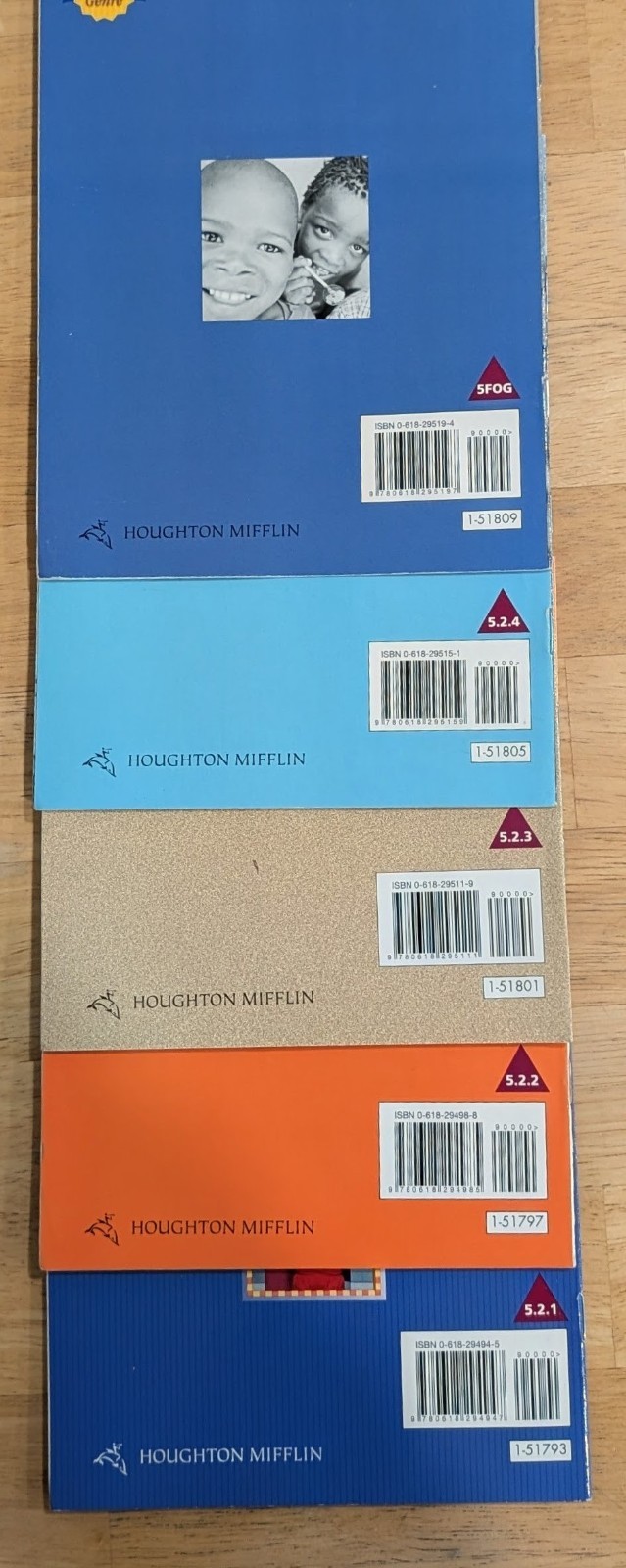 HM Leveled Readers Grd 5 (On Level) 6 Sets Of 16 Titles,Themes 1 – 4
