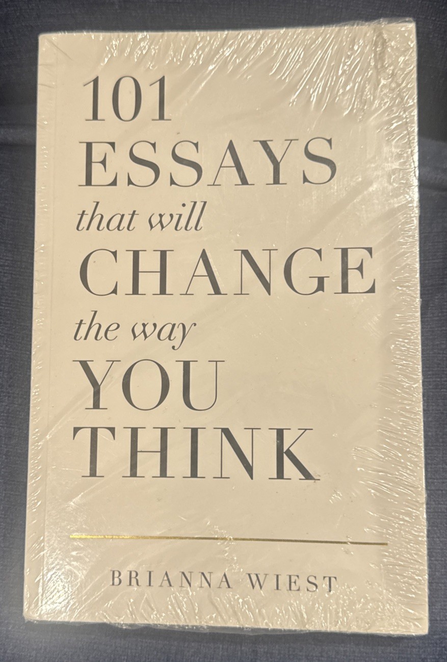101 Essays That Will Change The Way You Think