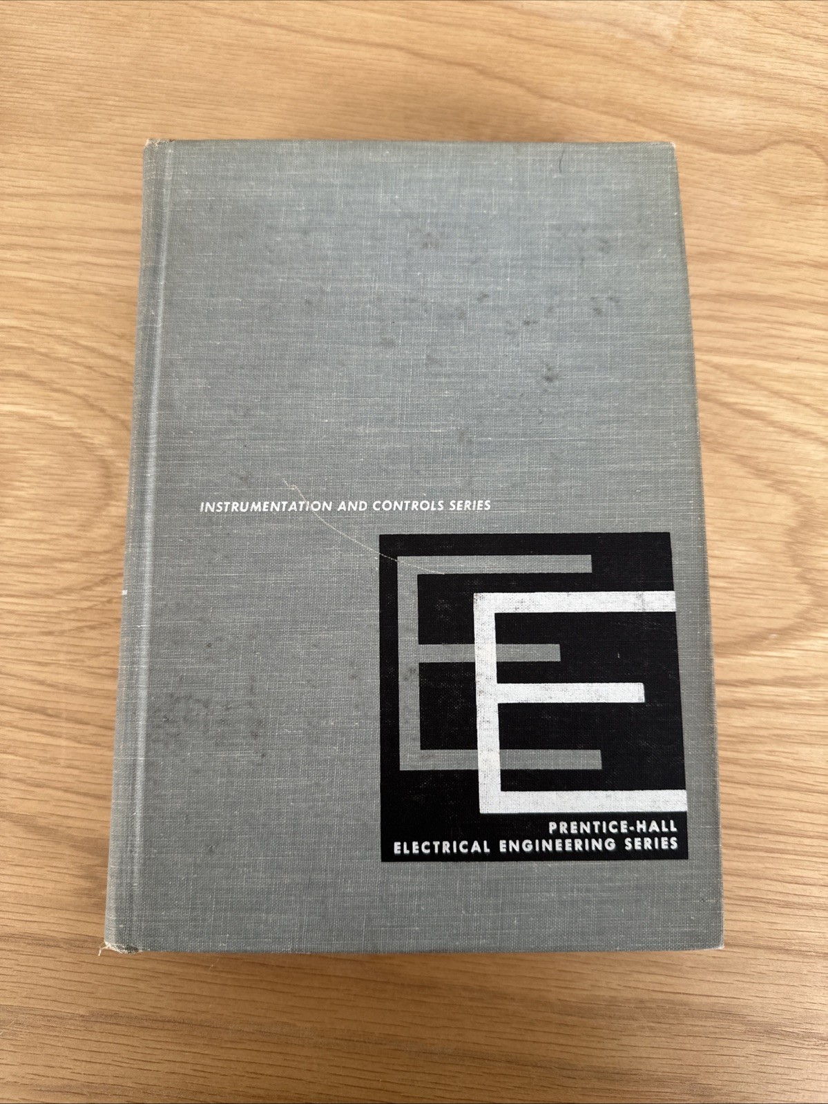 Modern Control Engineering Ogata 1970 Prentice Hall HC Electrical Textbook