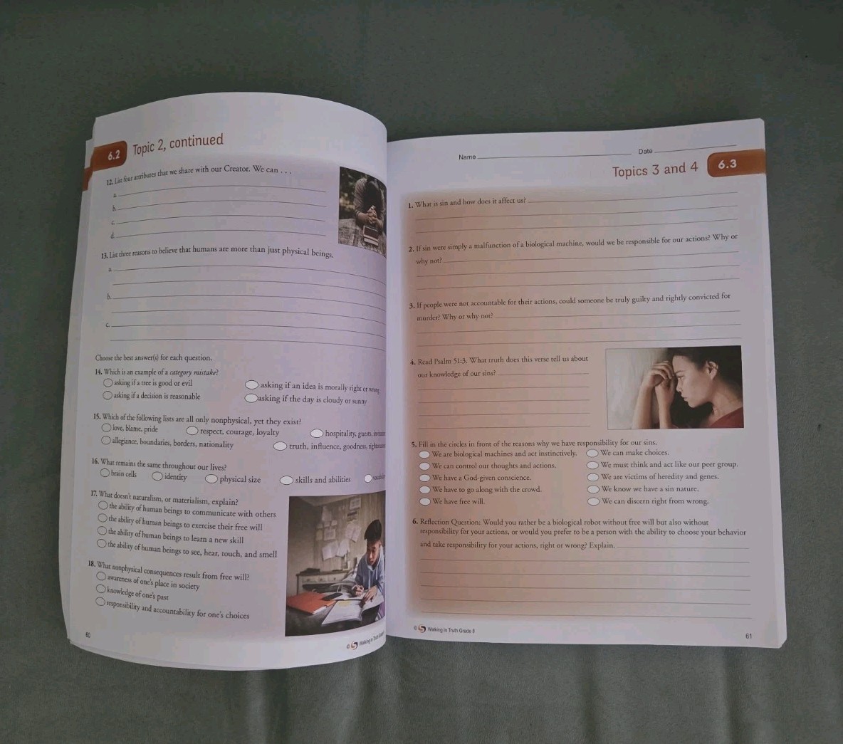 Summit Walking In Truth Christianity In Action 8 Student Text -8th Grade Bible