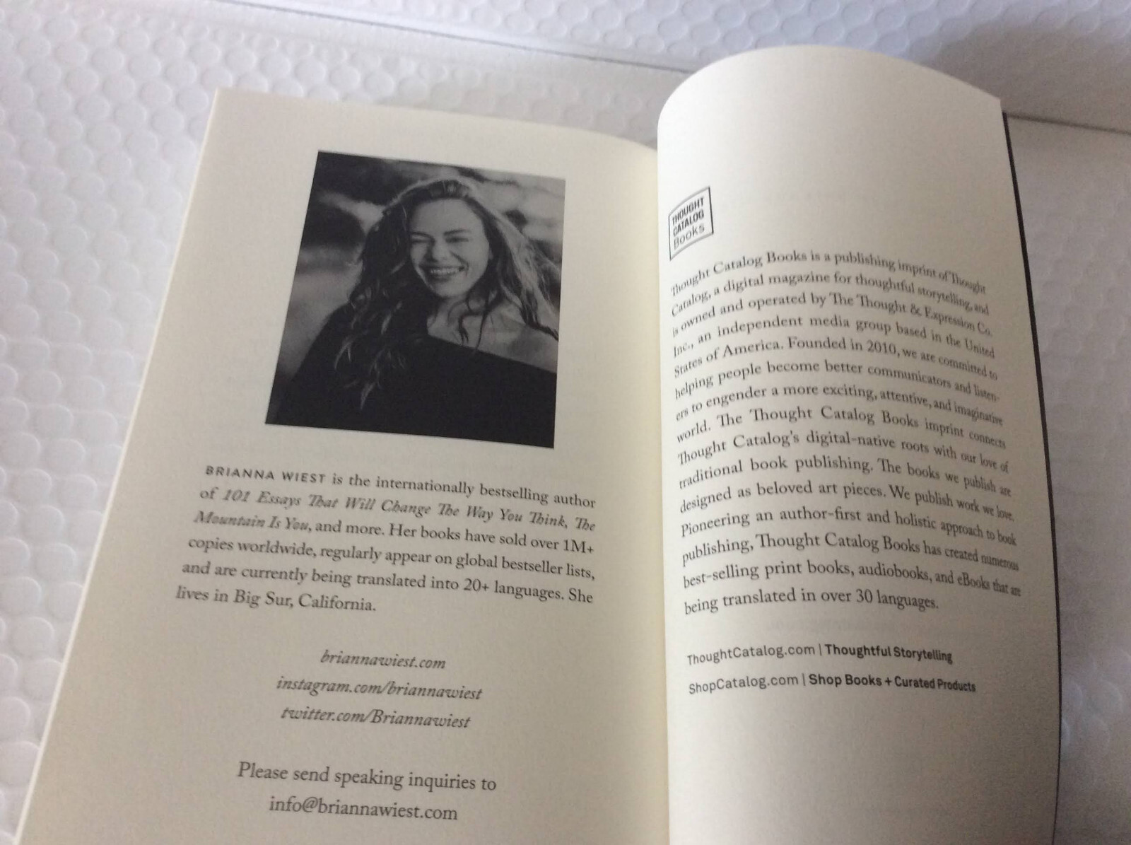 The Pivot Year: 365 Days Become the…by Brianna Wiest (2023, Paperback) SIGNED