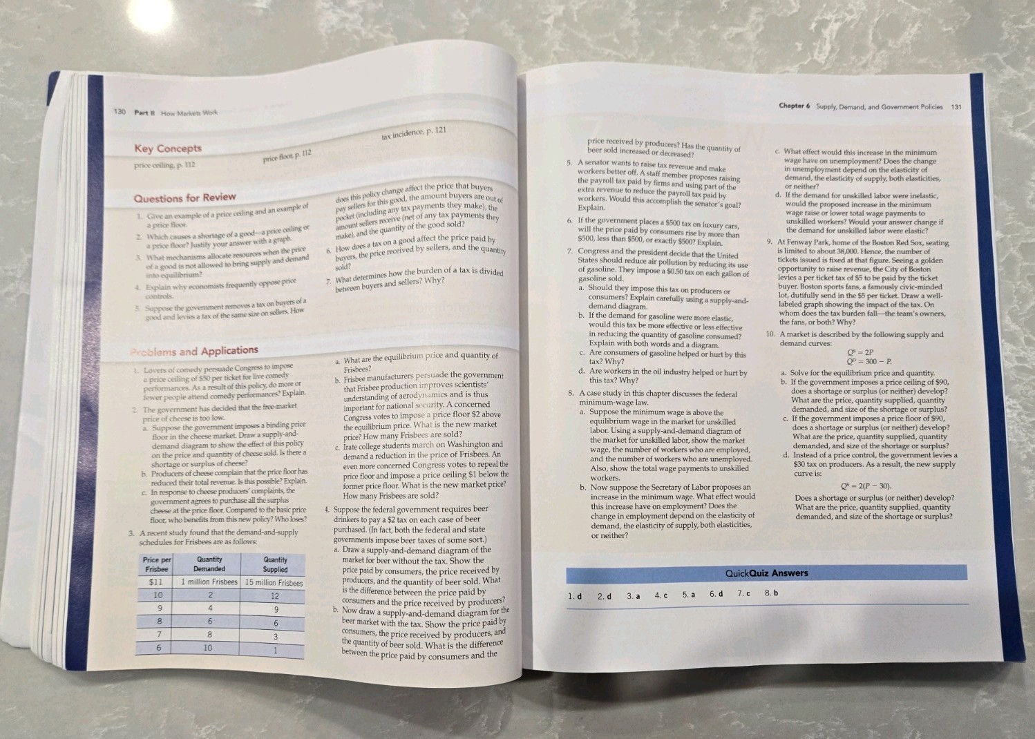Principles of Microeconomics Paperback N. Mankiw