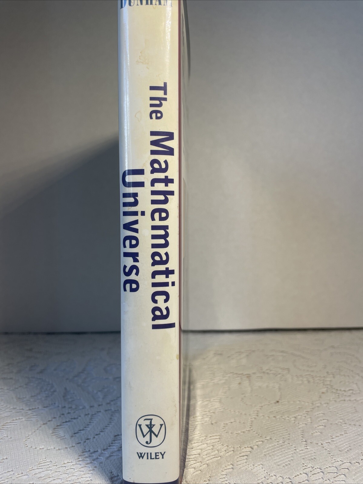 The Mathematical Universe: An Alphabetical Journey Through the Great Proofs, Pro