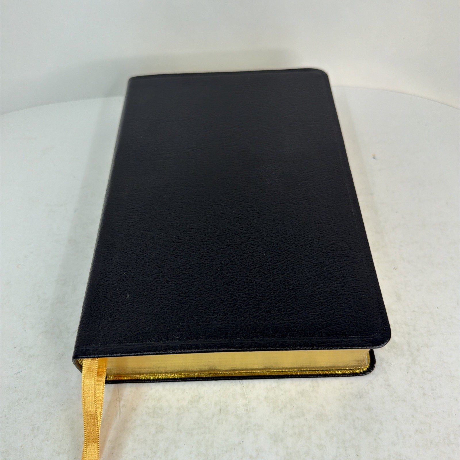 New Oxford Annotated Bible with Apocrypha Revised Standard Version Black Leather