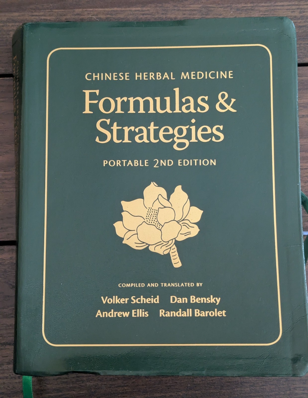 Chinese Herbal Medicine Formulas and Strategies 2nd Ed. by A. Ellis, V. Scheid