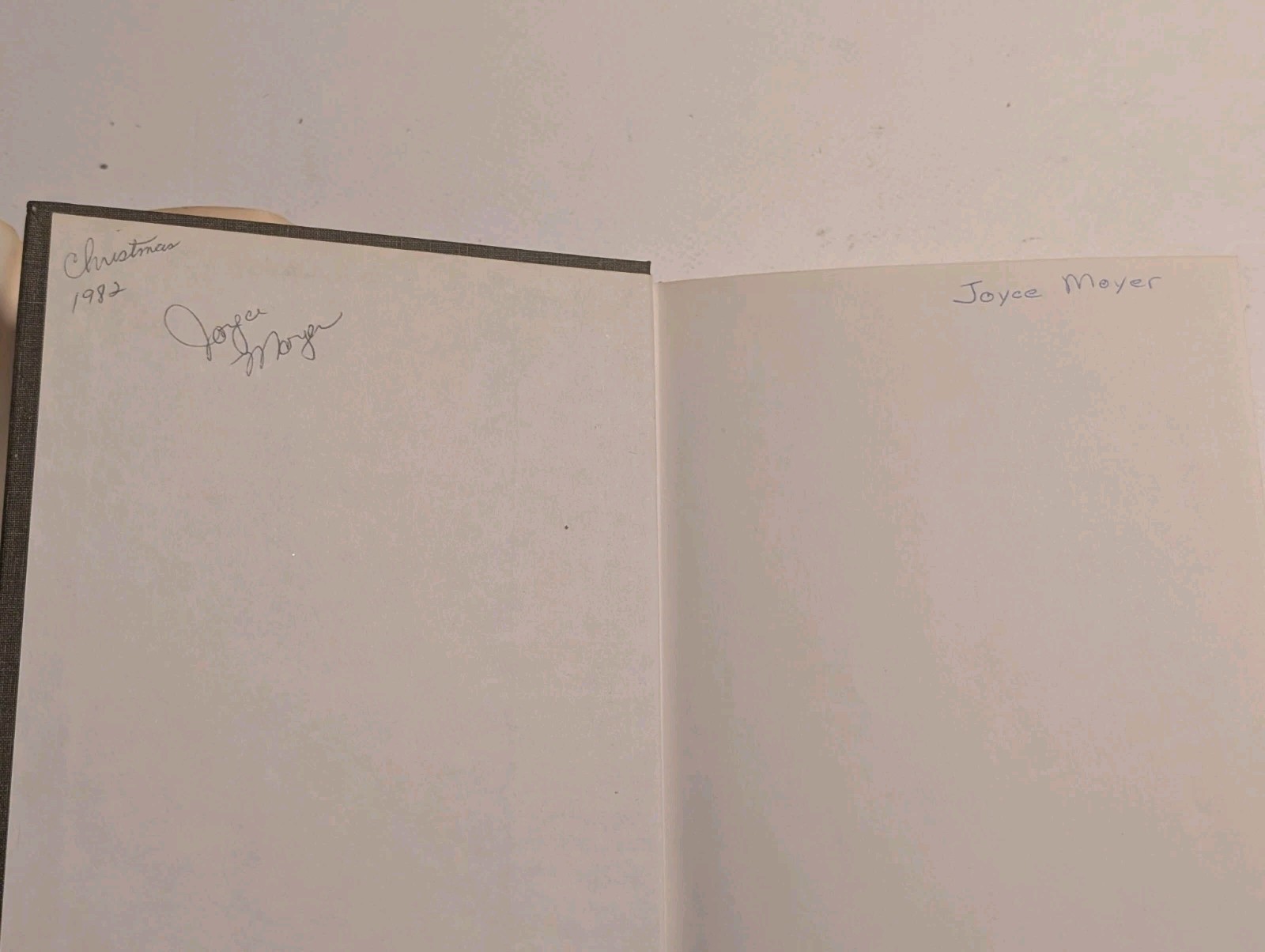 New Oxford Annotated Bible with Apocrypha RSV Hardcover 1977 EXPANDED EDITION