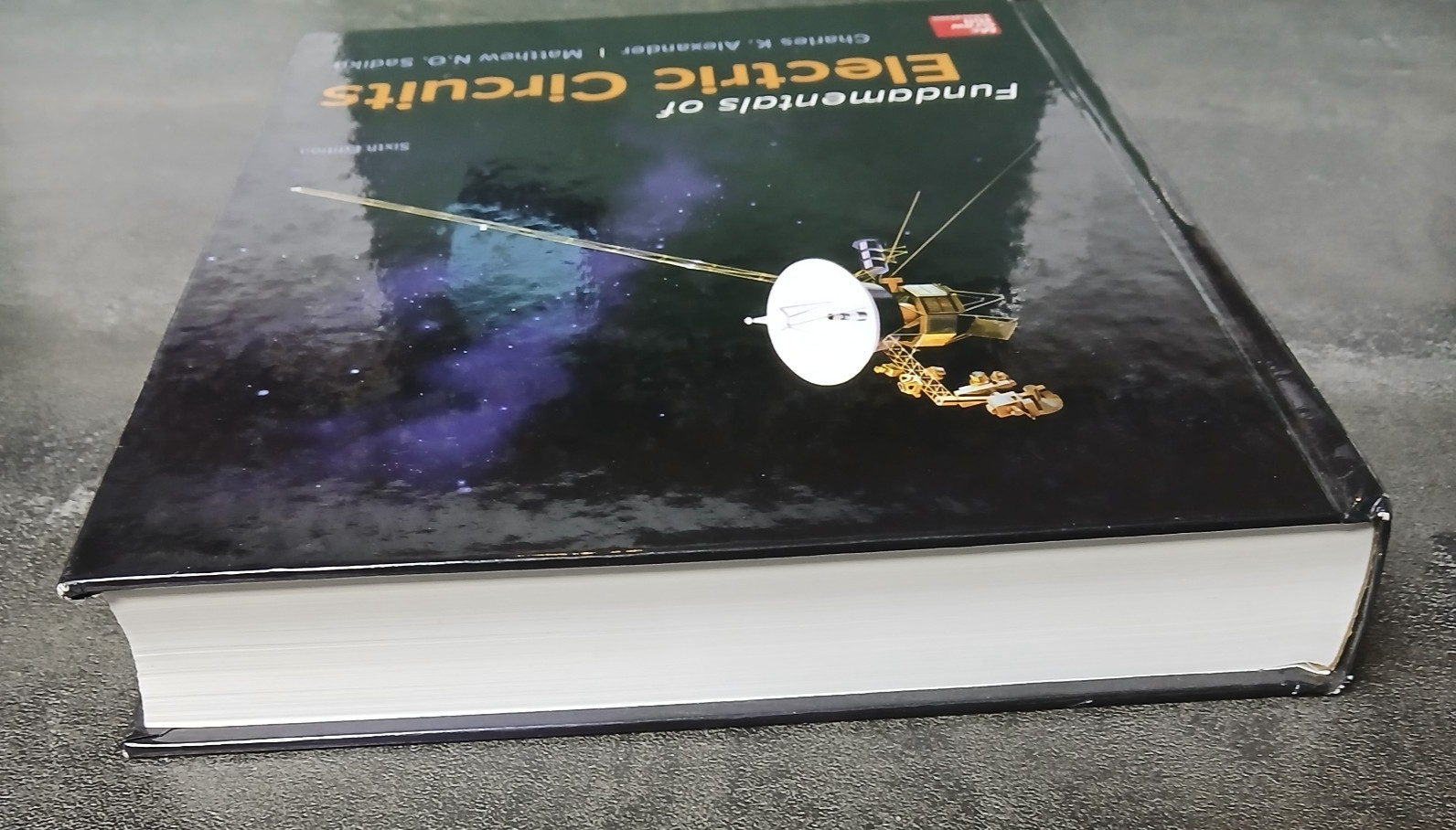 Fundamentals of Electric Circuits by Sadiku and Alexander 6th Edition (2017, HC)
