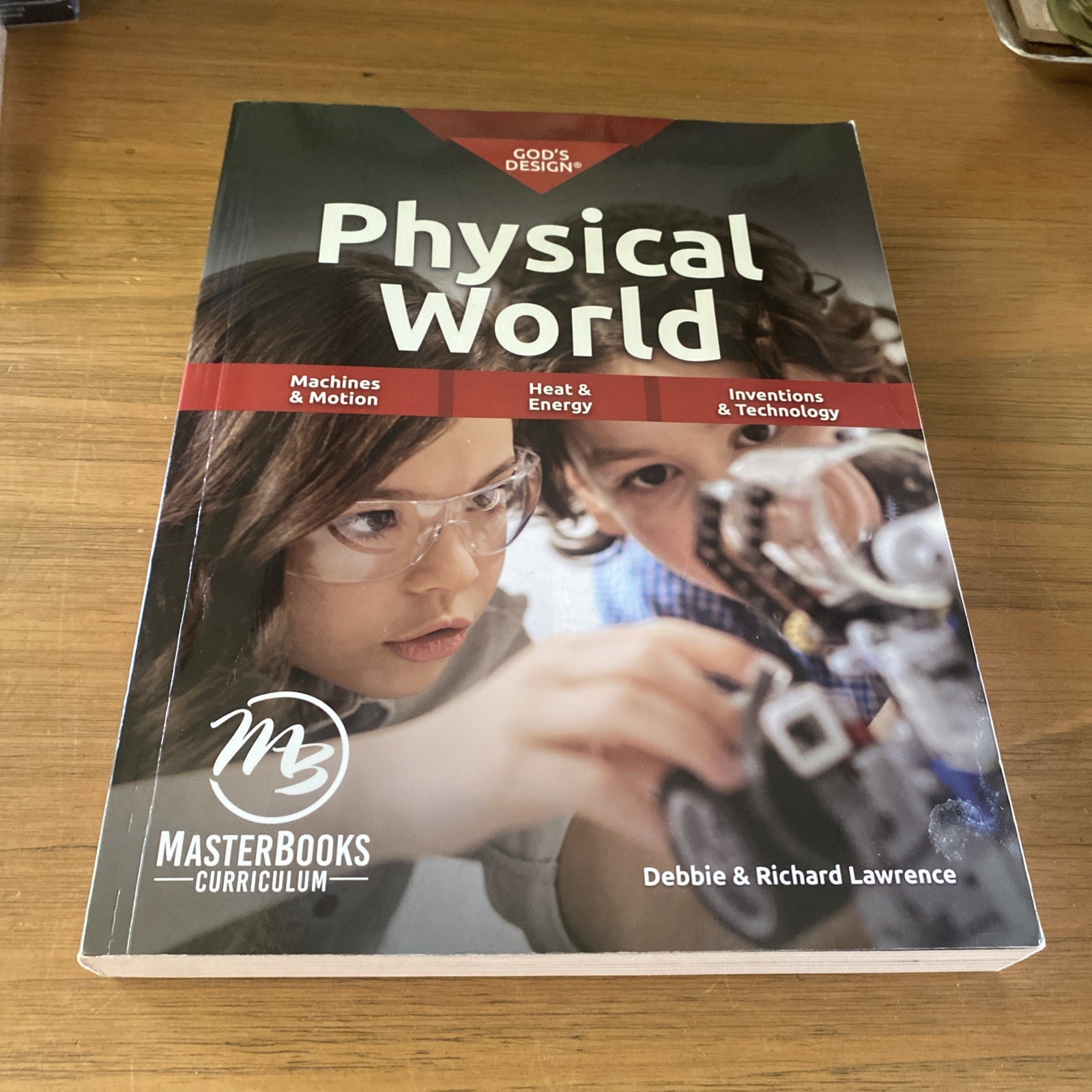 Christian Homeschool God’s Design for the Physical World Activity Book Grade 3-8