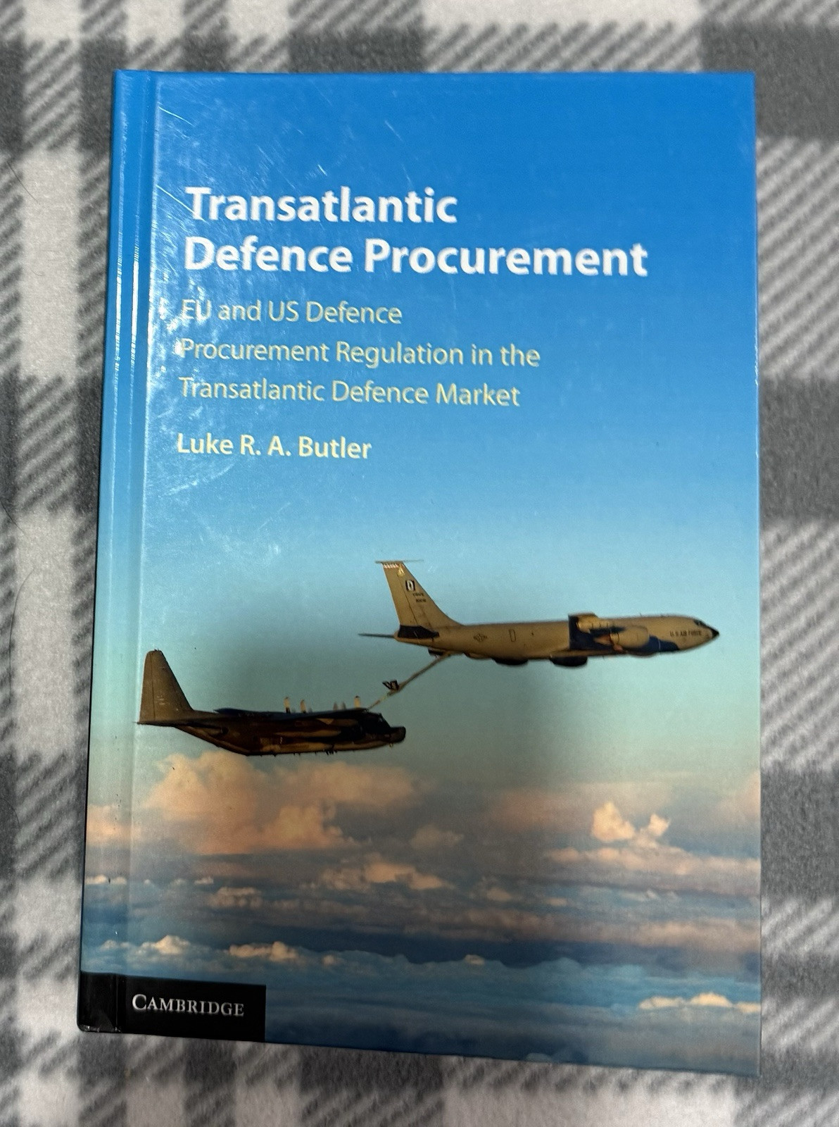 Transatlantic Defence Procurement : EU and US Defence Procurement Regulation in