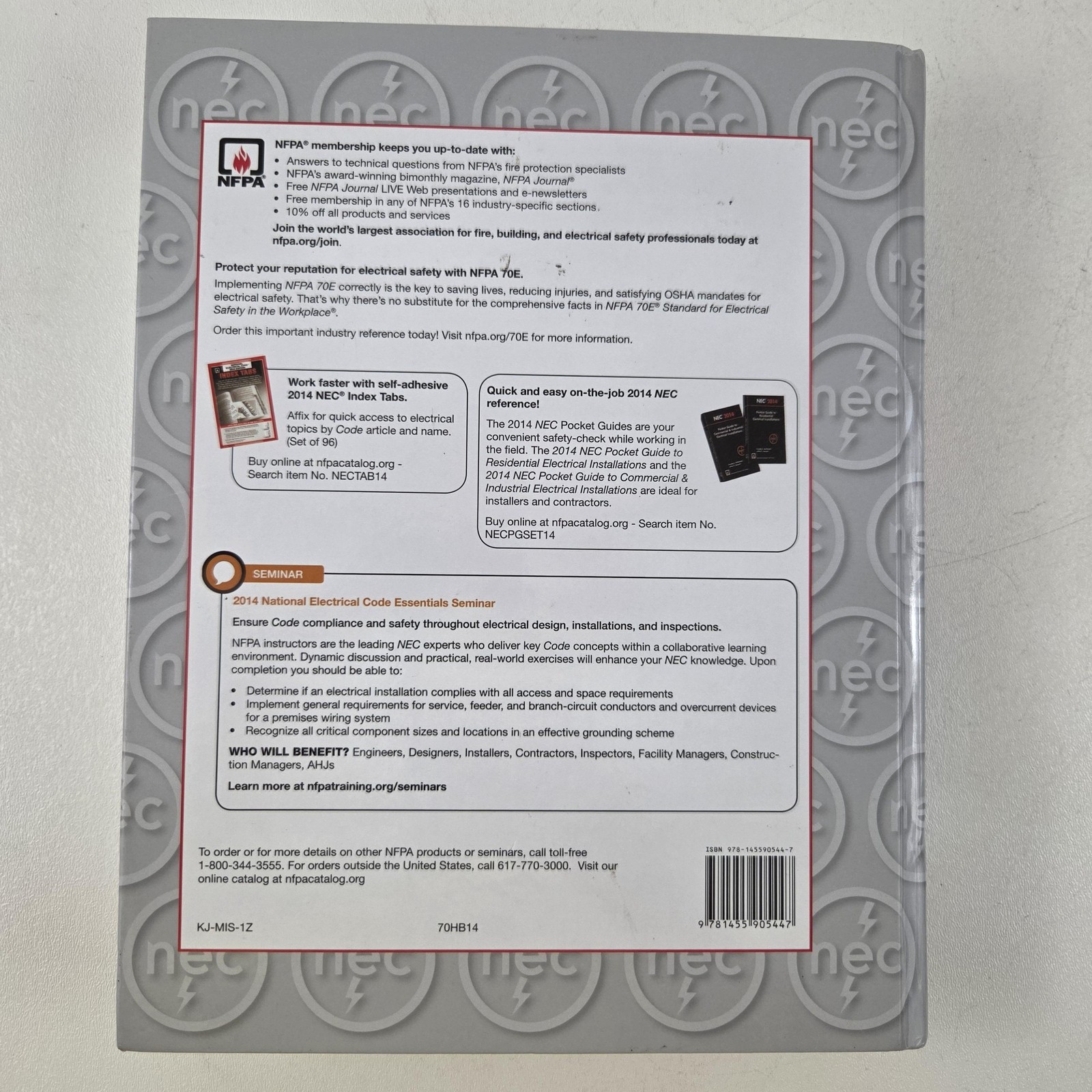 National Electrical Code Handbook NEC NFPA 70 Earley Gray HC 2014 13th