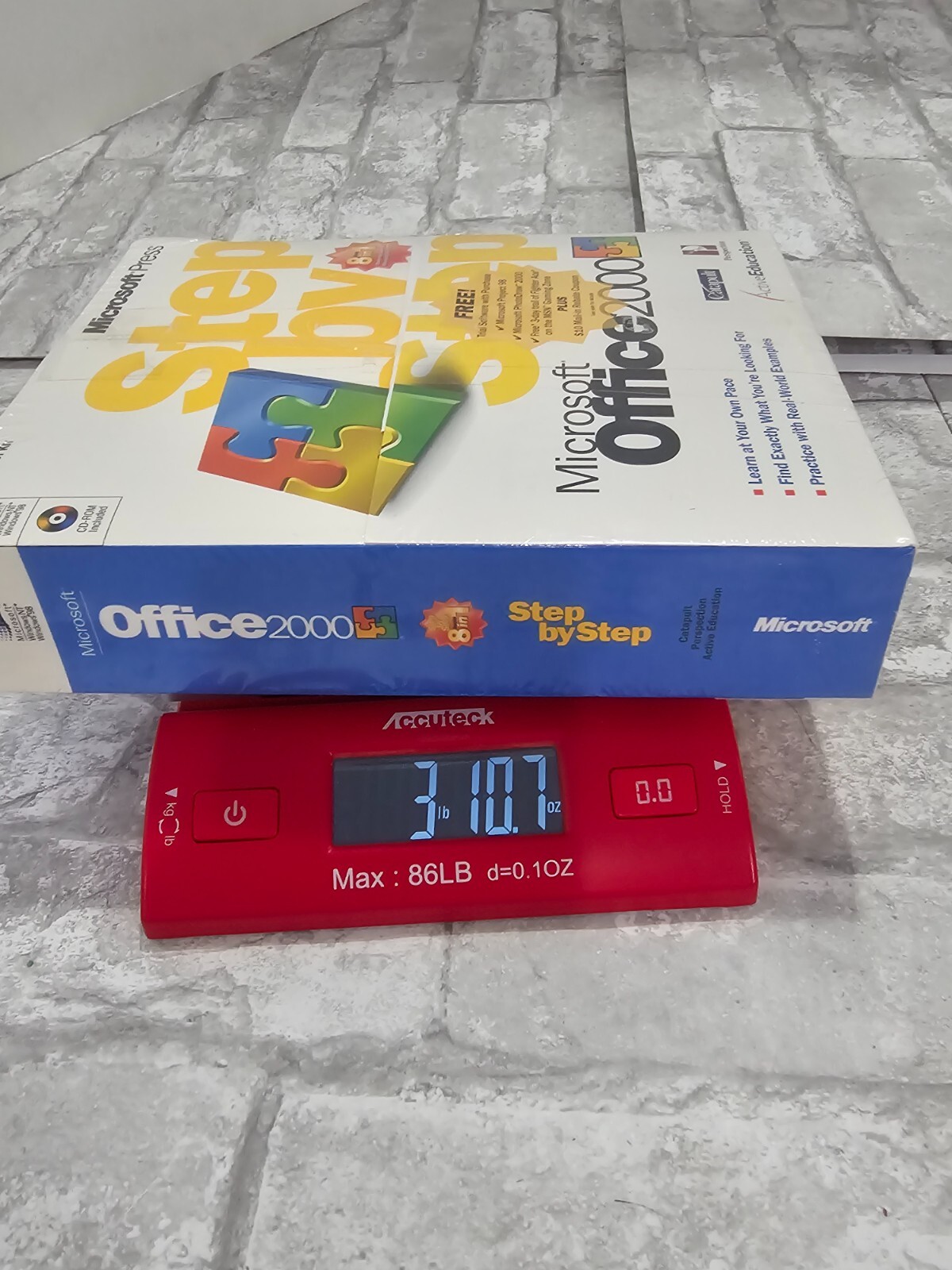 Microsoft Office 2000 8-In-1 Step by Step (Step by Step (Microsoft)) First Ed.