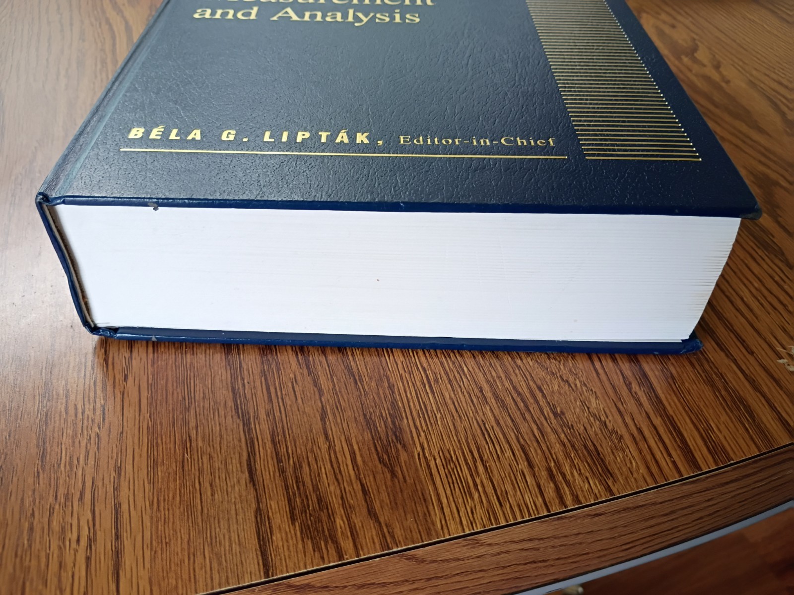 Instrument Engineers’ Handbook, Third Edition: Process Measurement and Analysis