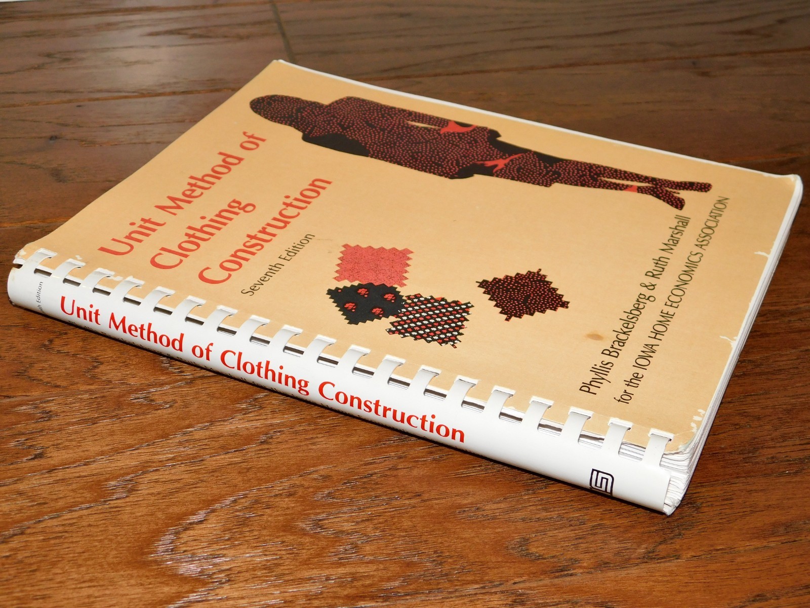 Unit Method of Clothing Construction Seventh Edition Brackelsberg&Marshall VNTG!