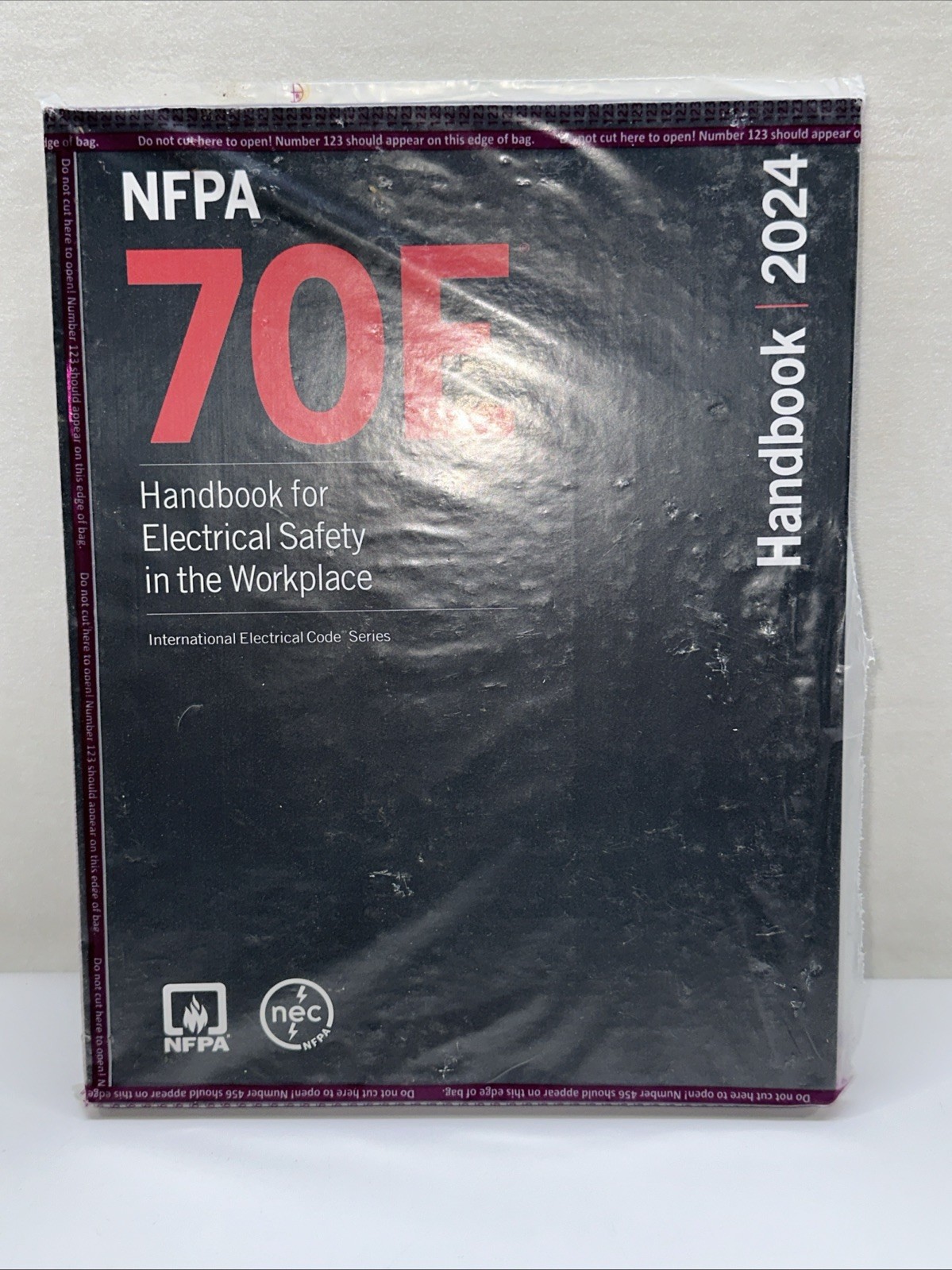 NFPA 70E Handbook for Electrical Safety in the Workplace 2024 (HARDCOVER) NEW