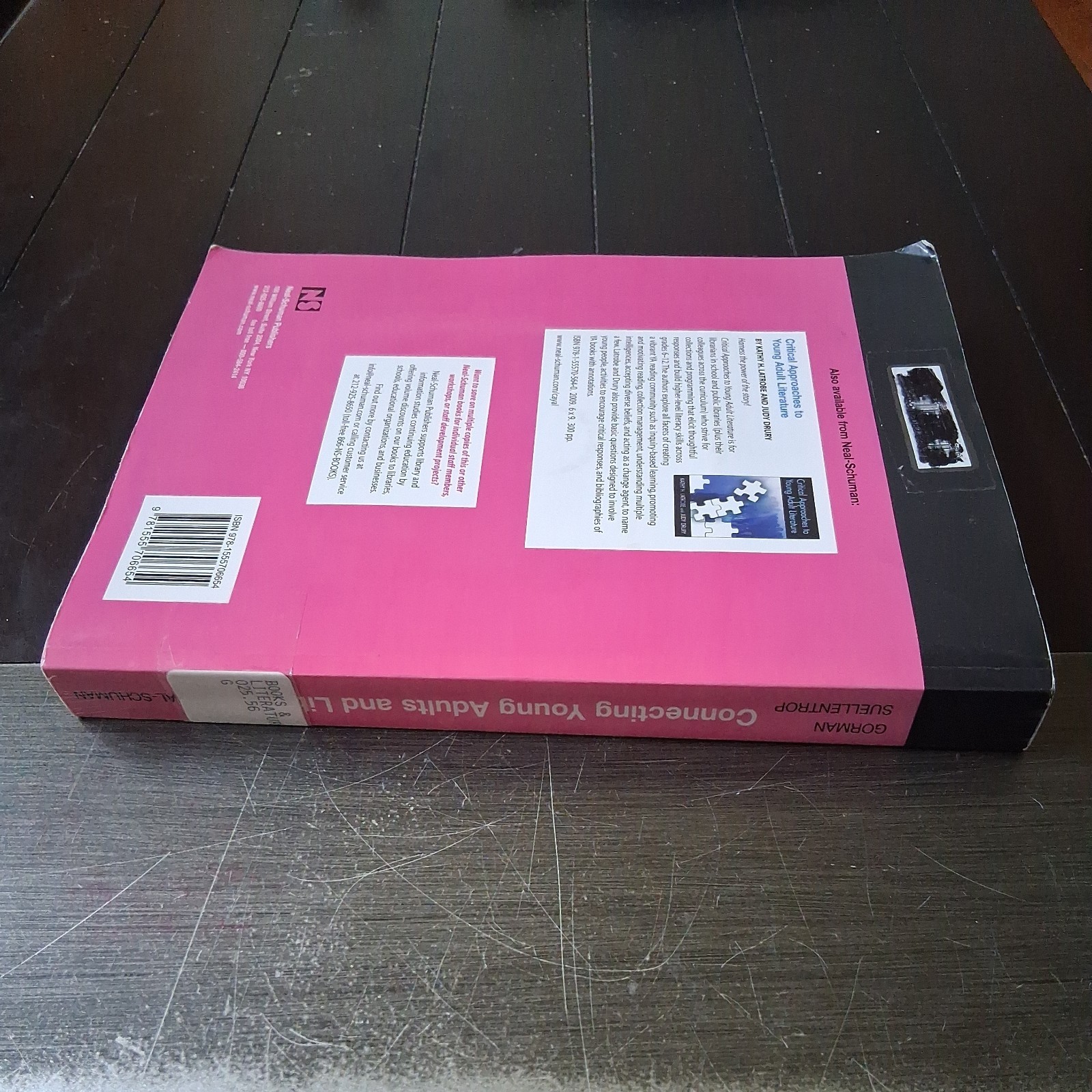 Connecting Young Adults and Libraries 4th Ed by Gorman & Suellentrop 2009 PB