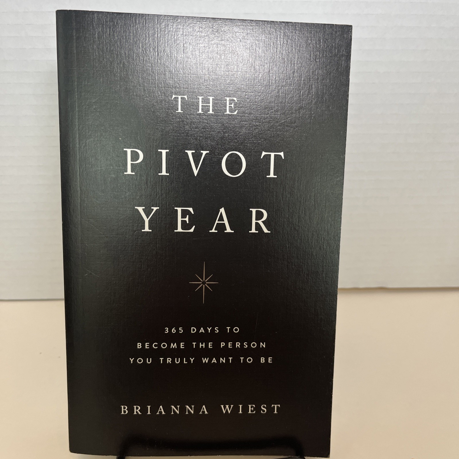 Pivot Year by Brianna Wiest (2023, Trade Paperback)