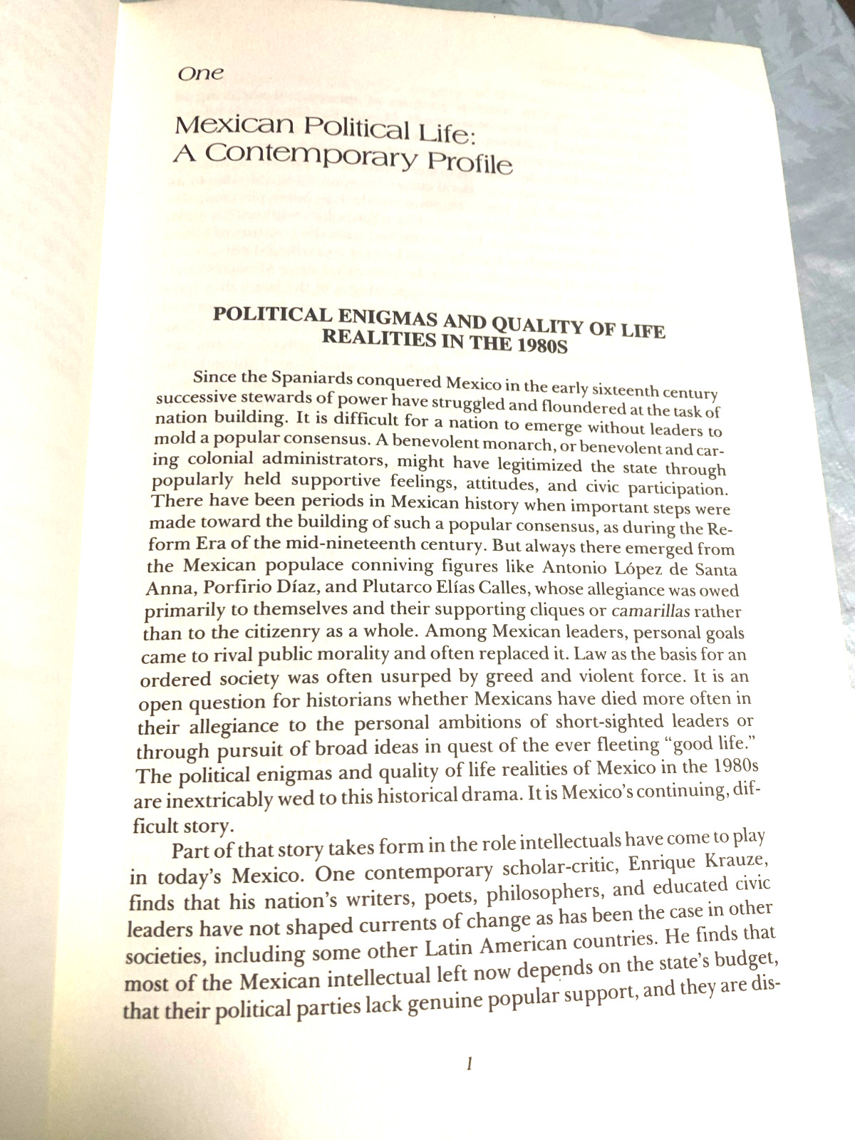 Mexican Democracy : A Critical View by Kenneth F. Johnson (1984) 3rd Edit GREAT