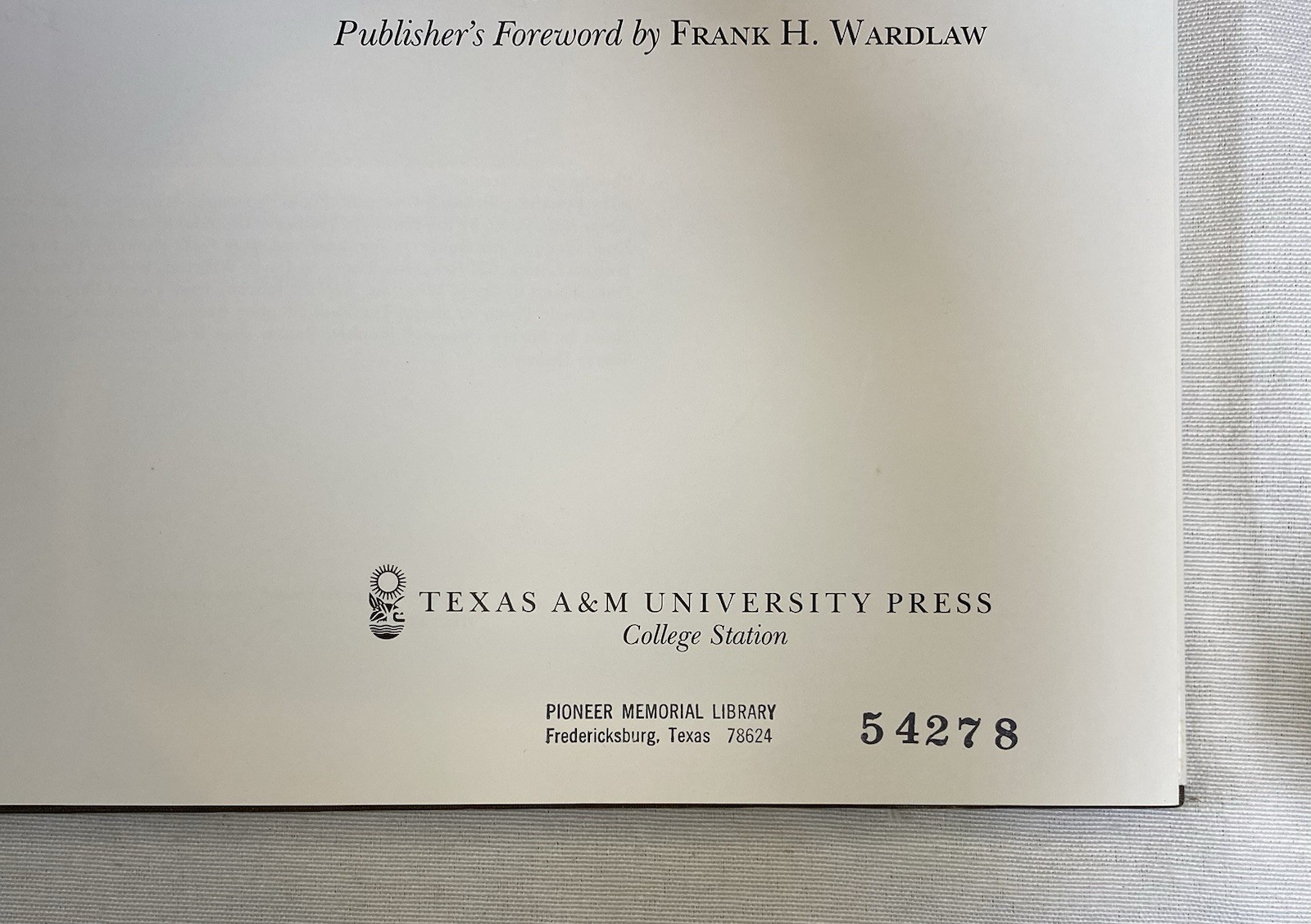 Pecos to Rio Grande: Interpretations of Far West Texas by 18 Artists Library 1st