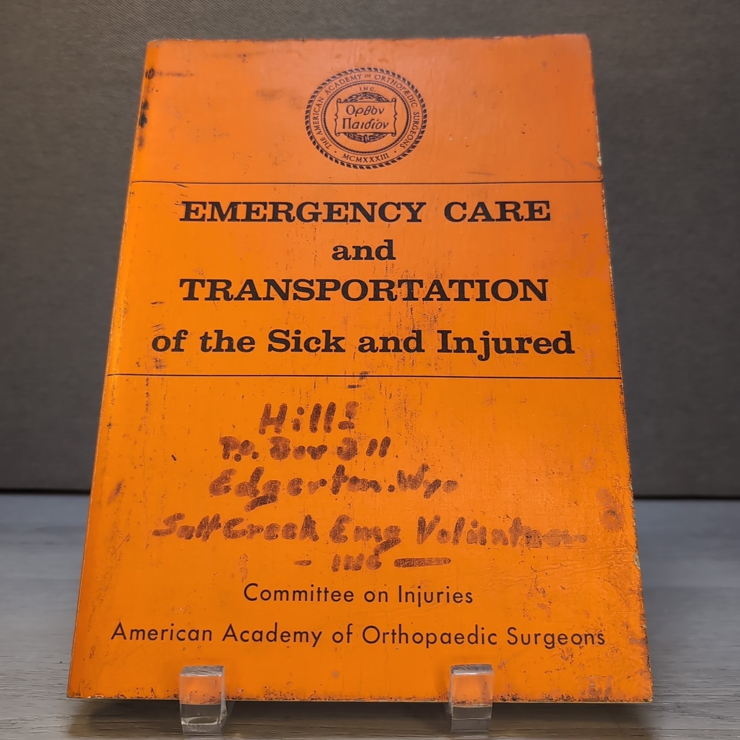 Vintage Early Emergency Care Transportation Sick Injured AAOS EMT Manual 1970s