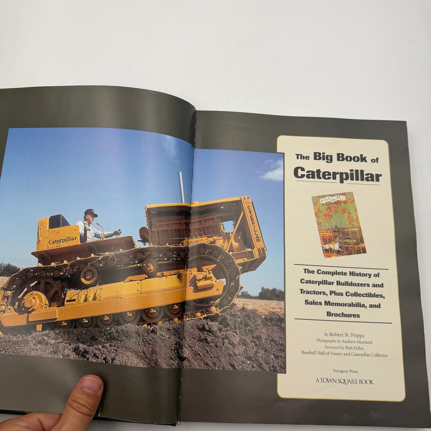 A Town Square BK.: Big Book of Caterpillar : The Complete History of Caterpillar