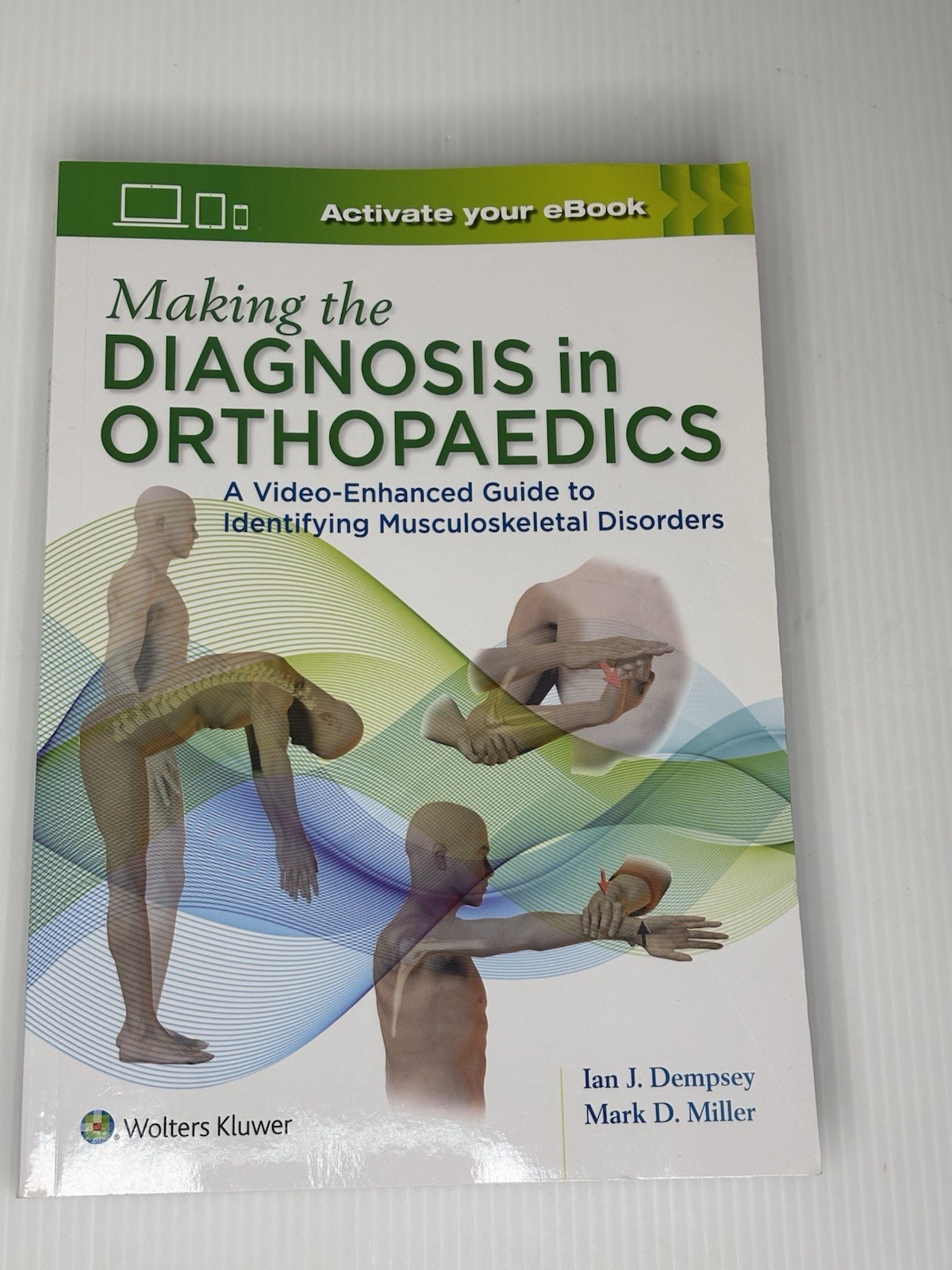 MAKING THE DIAGNOSIS IN ORTHOPAEDICS: A MULTIMEDIA GUIDE By Miller Mark D. Md