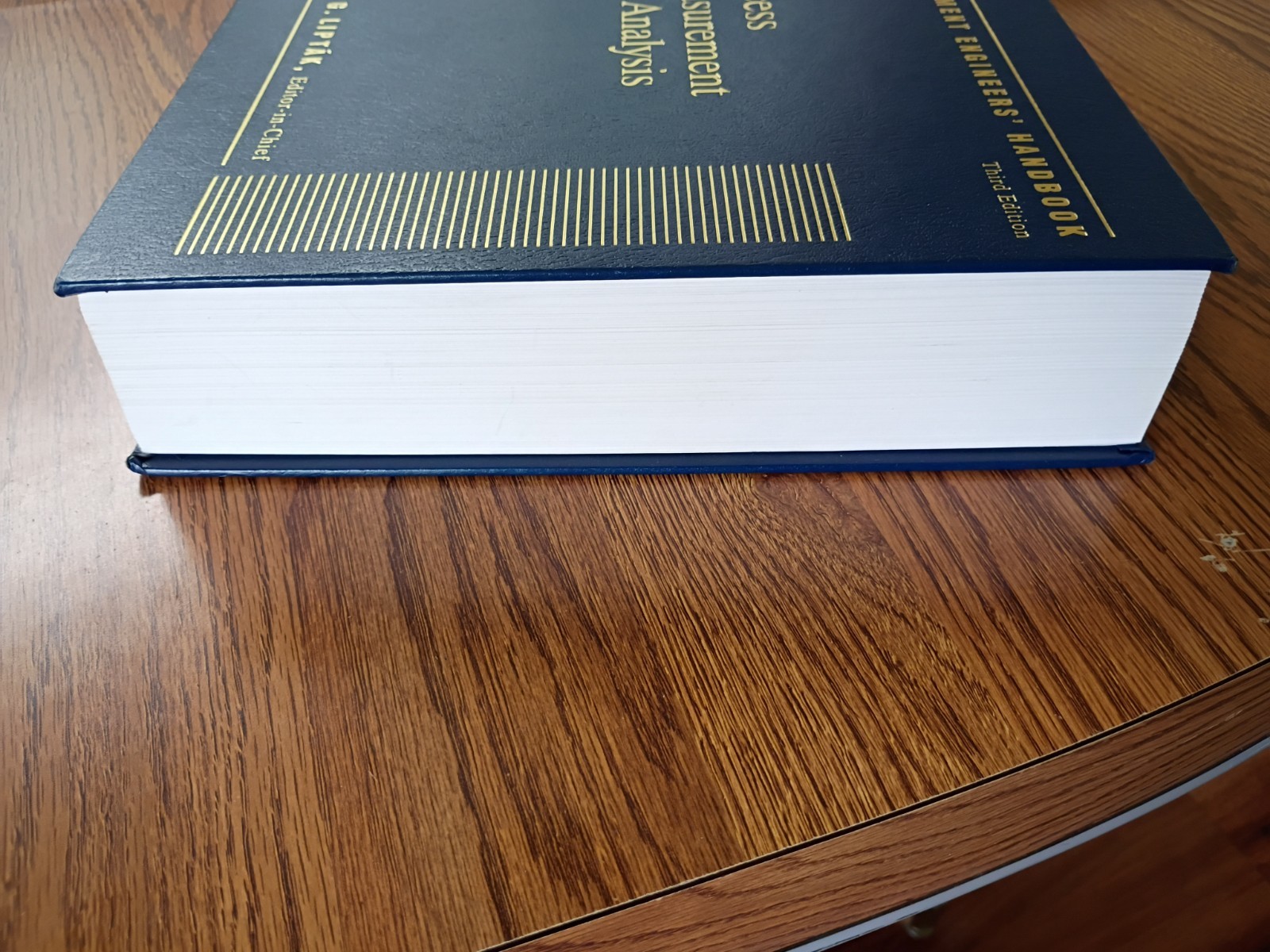 Instrument Engineers’ Handbook, Third Edition: Process Measurement and Analysis