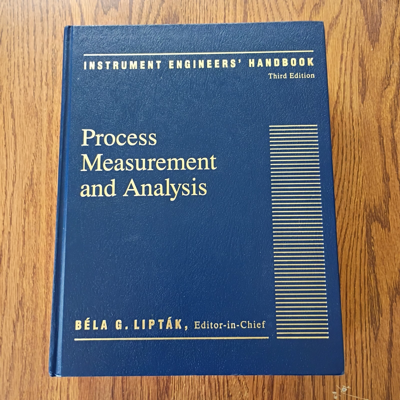 Instrument Engineers’ Handbook, Third Edition: Process Measurement and Analysis
