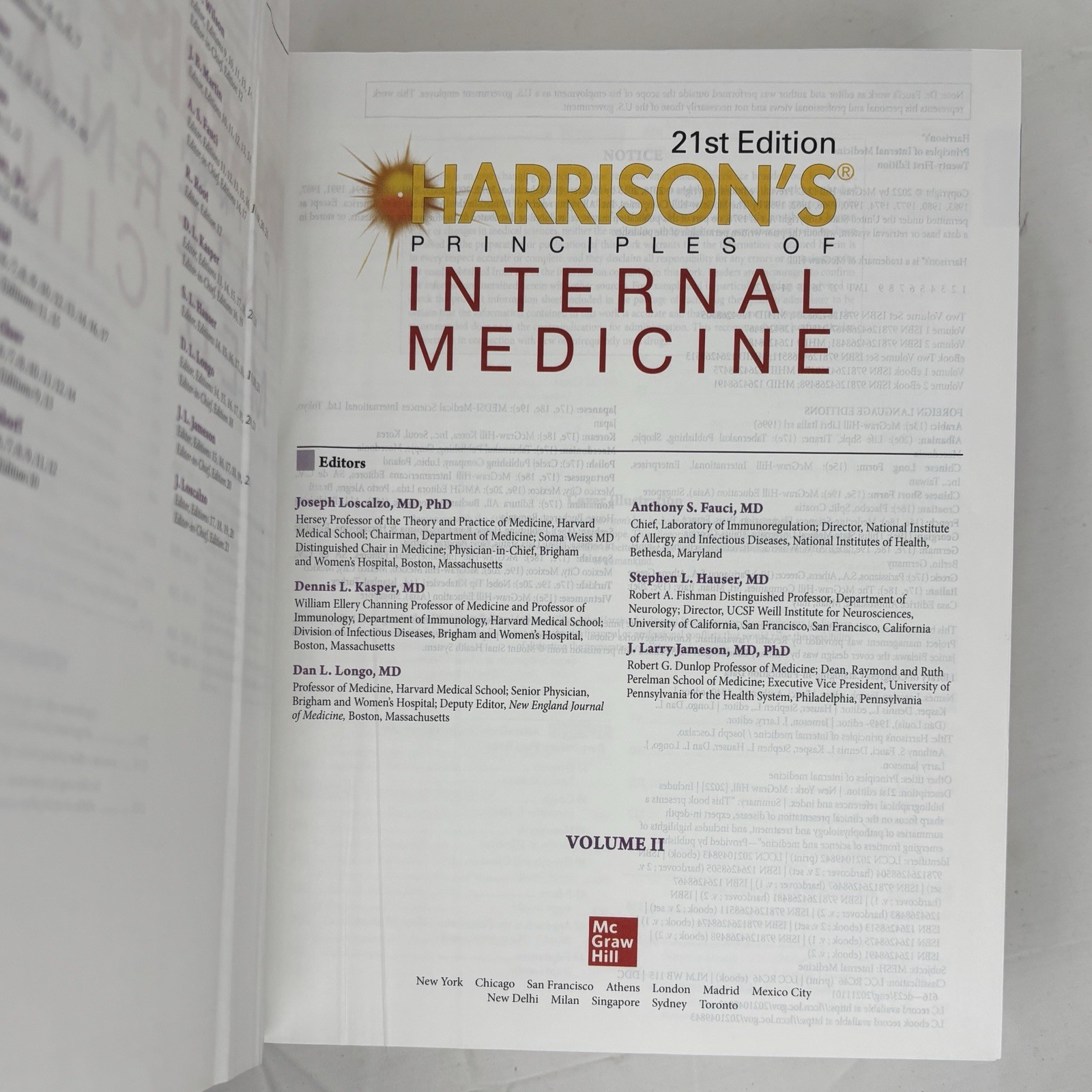 Complete Set Vol 1 2 Harrison’s Principles Of Internal Medicine (21st Ed 2022)