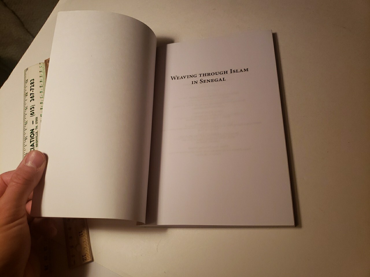 WEAVING THROUGH ISLAM IN SENEGAL CAROLINA ACADEMIC PRESS By Laura L. Cochrane PB
