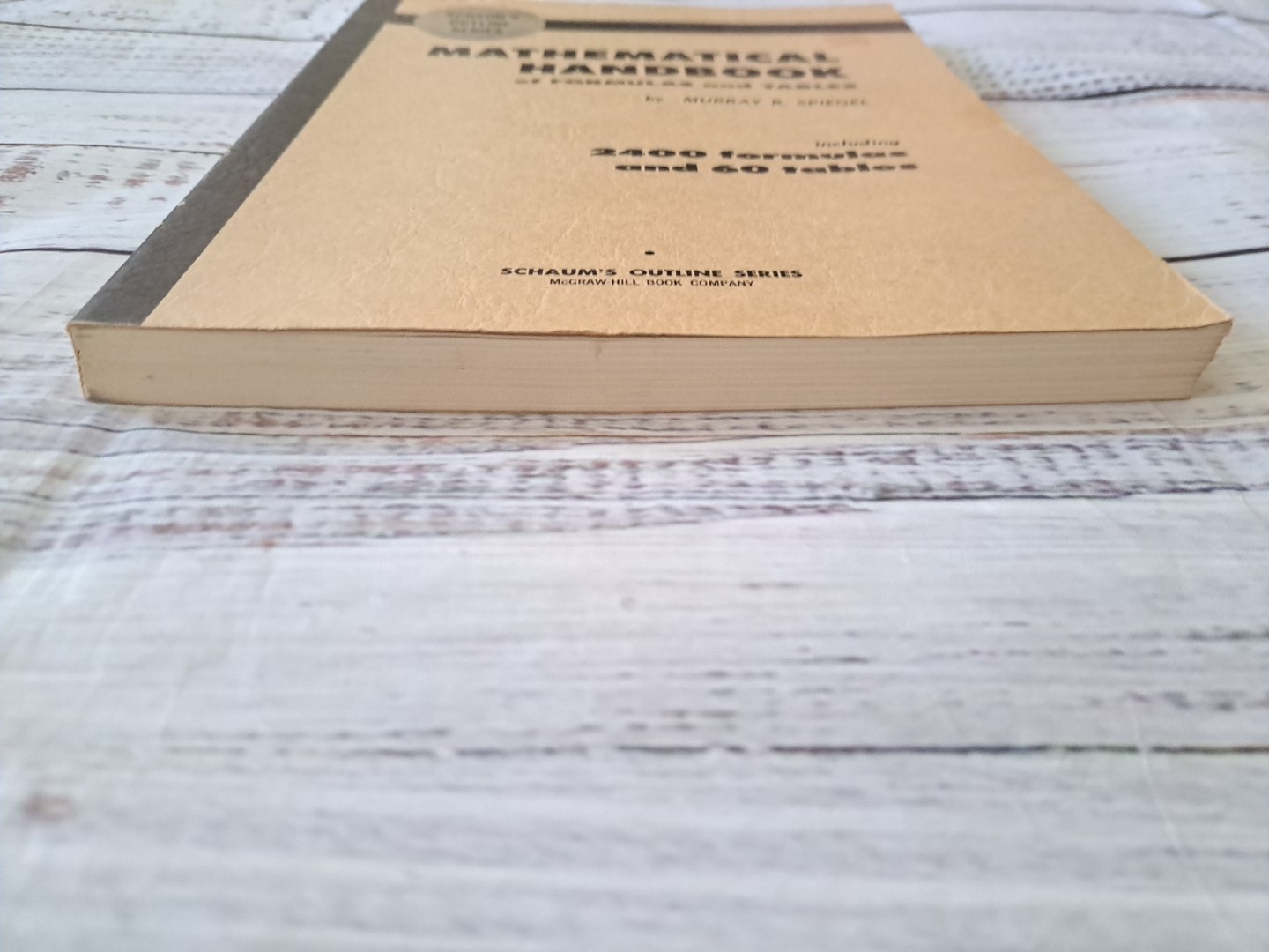 Mathematical Handbook of Formulas and Tables Murray R. Spiegel 1968 Paperback