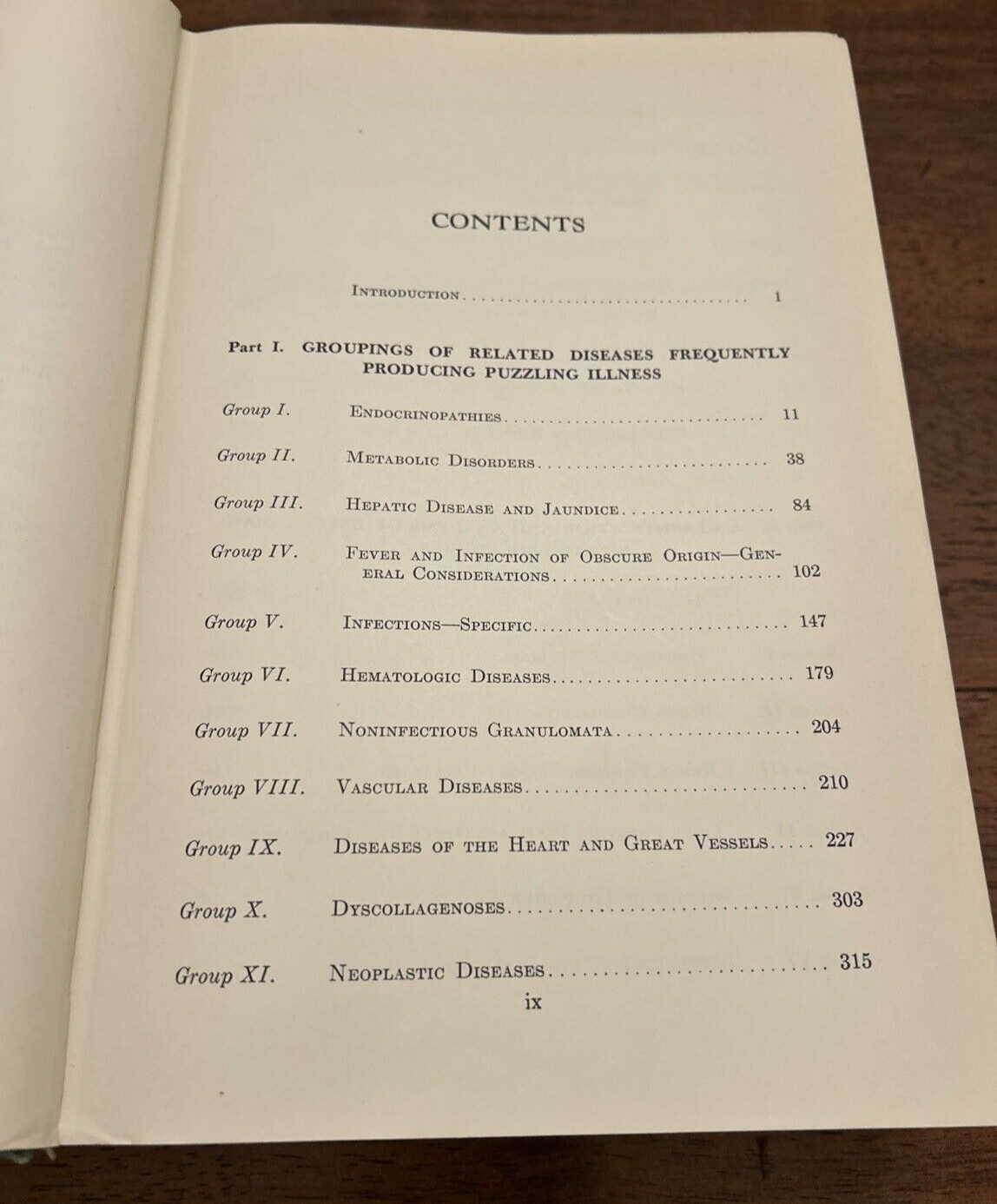 Dificult Diagnosis, Interpretation of Obscure Illness, HJ Roberts, 1958 HC