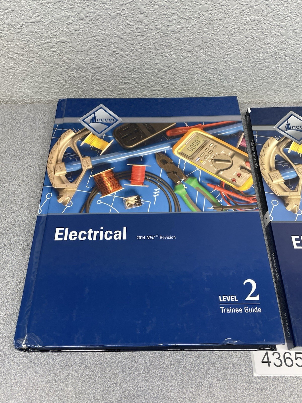 Electrical Level 2 & 3 Trainee Guide (8th Edition)