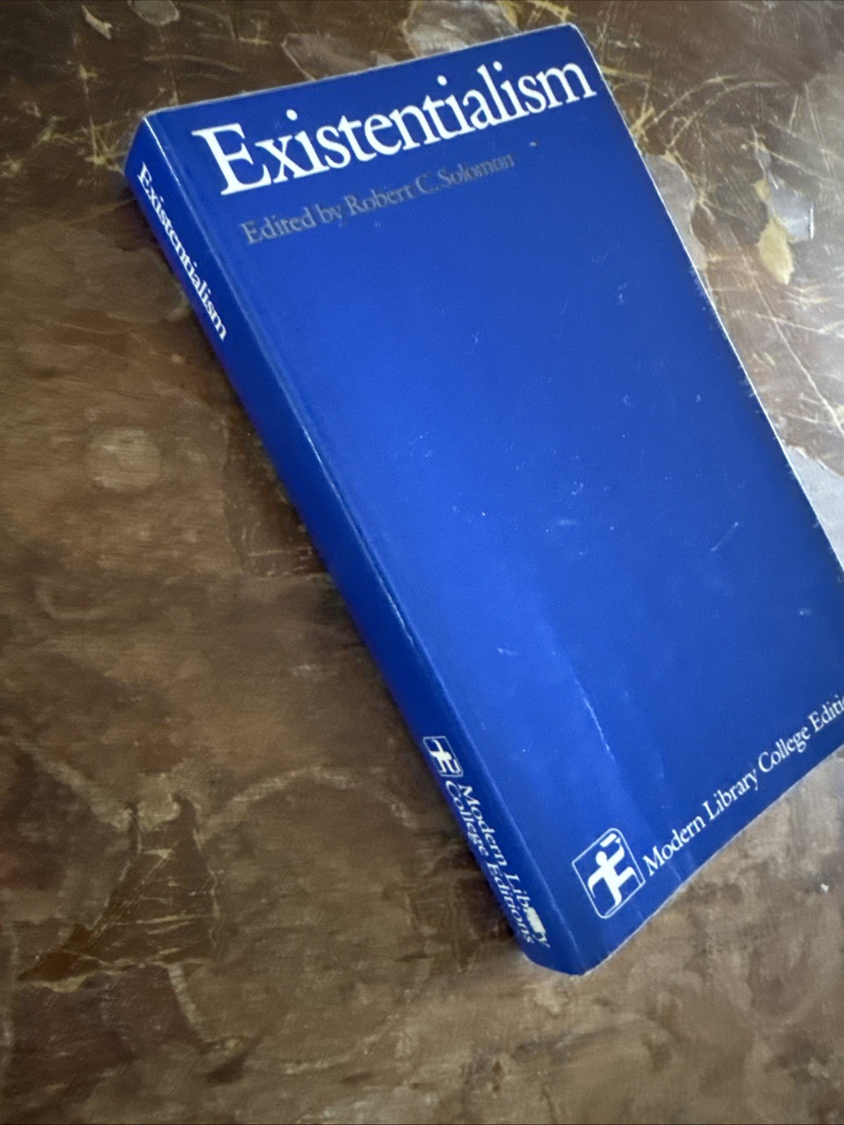 Existentialism (Modern Library College Editions) – paperback Robert Solomon