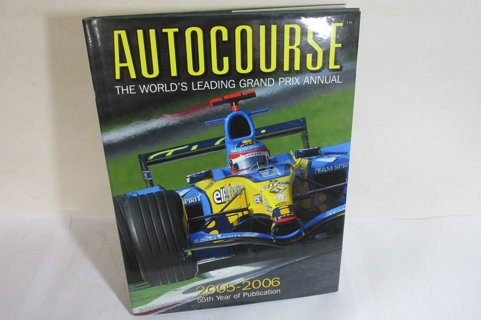Autocourse:The World’s Leading Grand Prix Annual 2005-2006, illustrated book