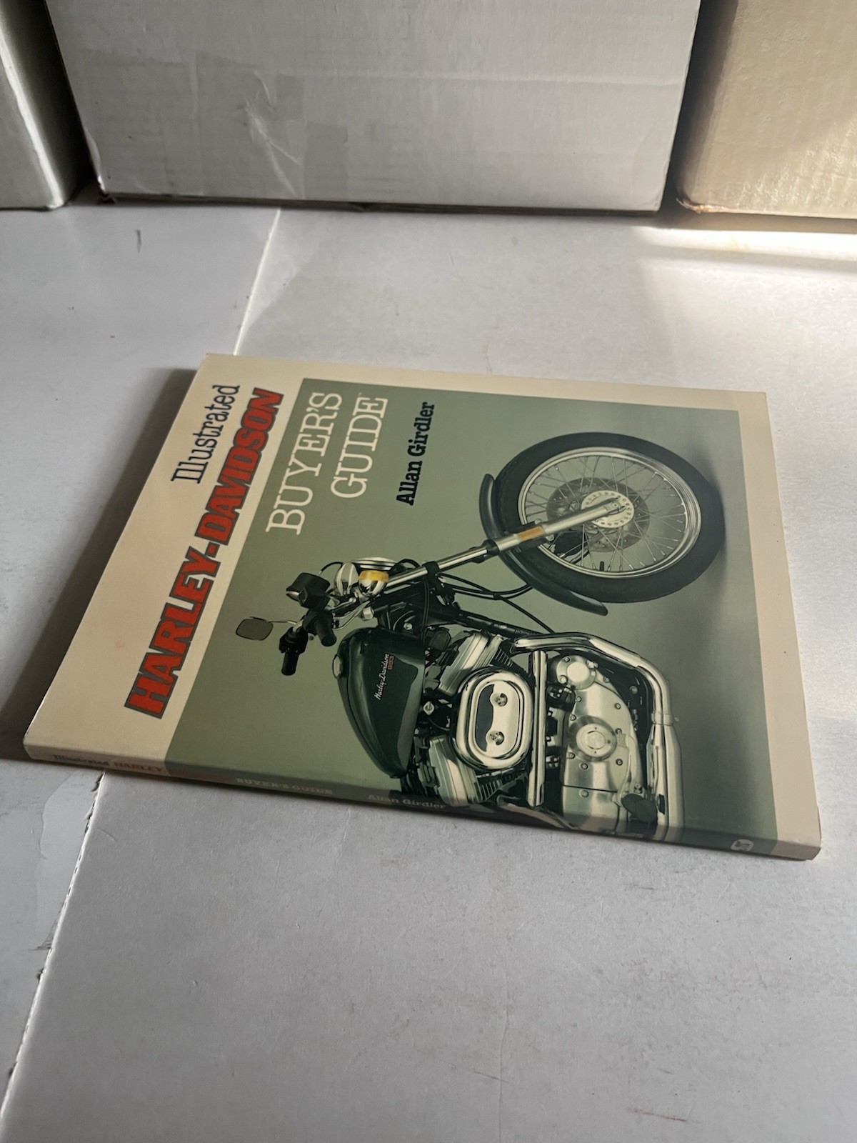 Illustrated Harley-Davidson Buyer’s Guide by Allen Girdler Vintage TPB 1986 EXC