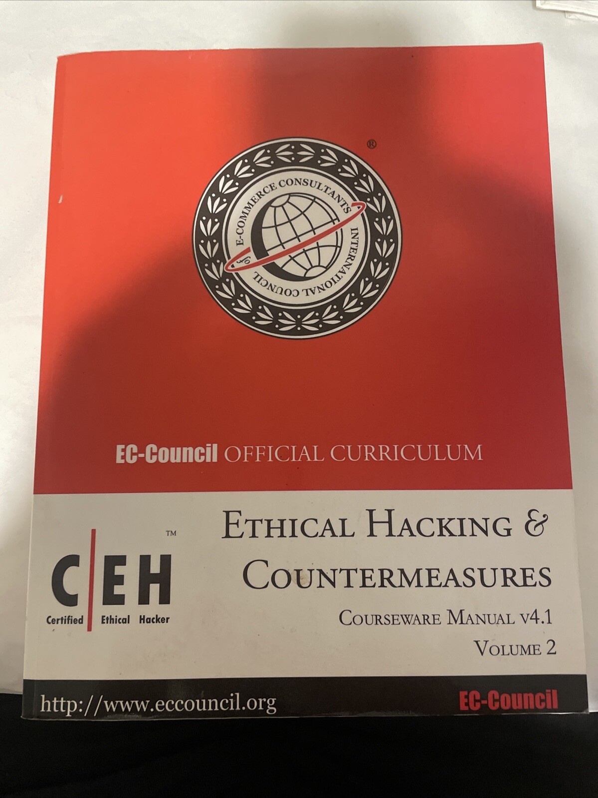 Ethical Hacking and Countermeasures – Courseware Manual v4. 1 Vol. 2 : Ecceh41pb