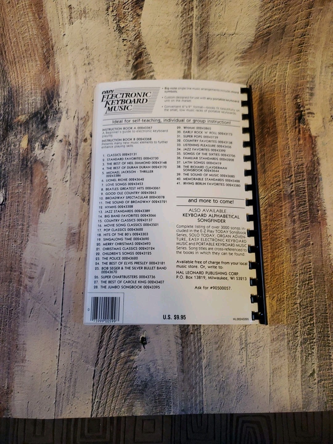 Hal Leonard Keyboard Starter Kit For Everyone In The Family Box Set Of 4 Books
