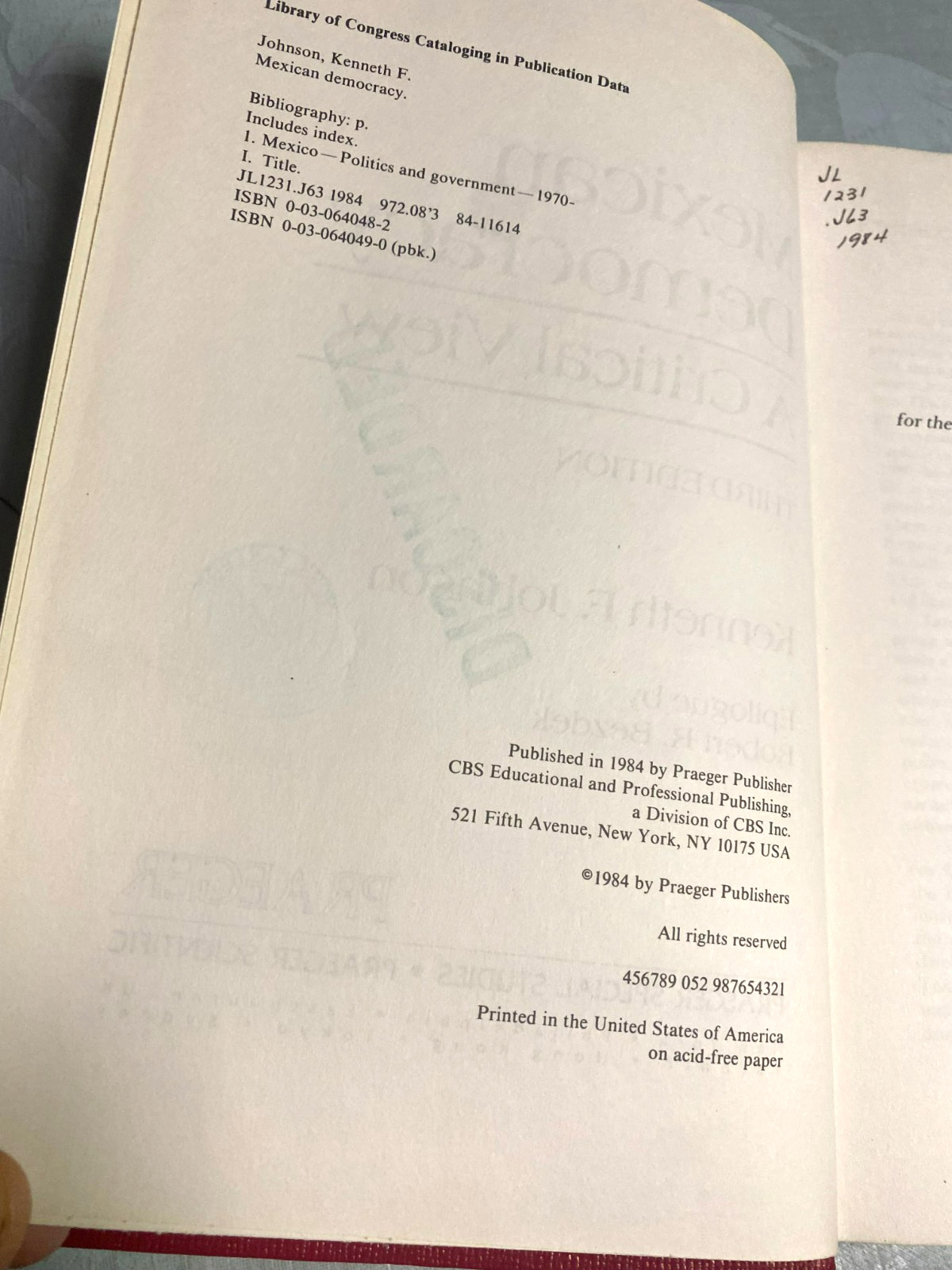 Mexican Democracy : A Critical View by Kenneth F. Johnson (1984) 3rd Edit GREAT