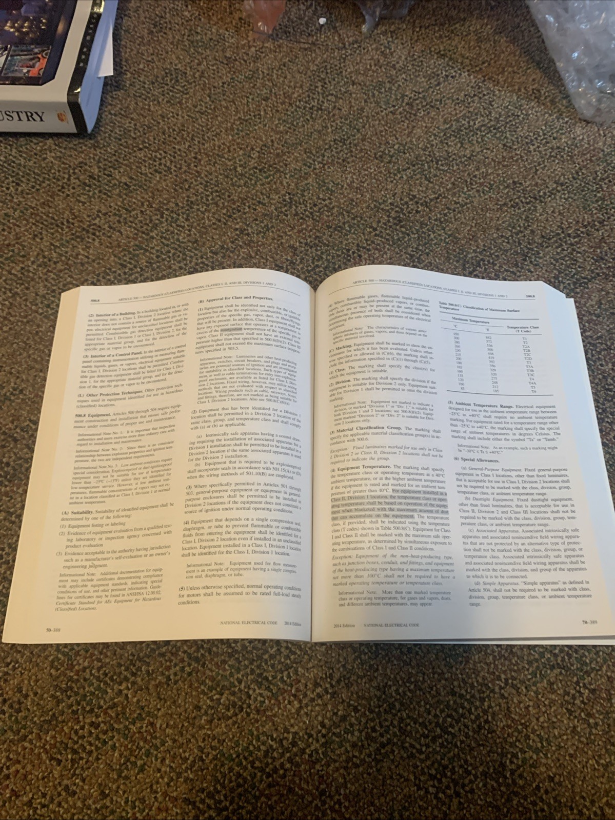 NFPA 70, National Electrical Code : 2014 Edition by NFPA