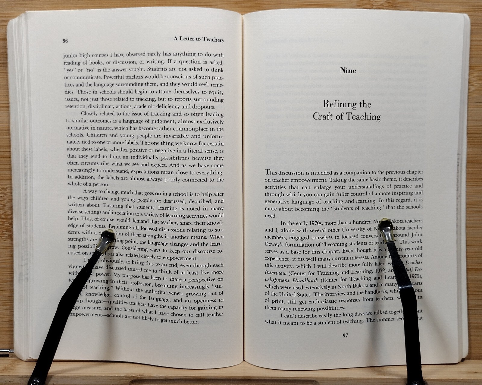 A Letter to Teachers: Reflections on Schooling and the Art of Teaching 1st EDITI