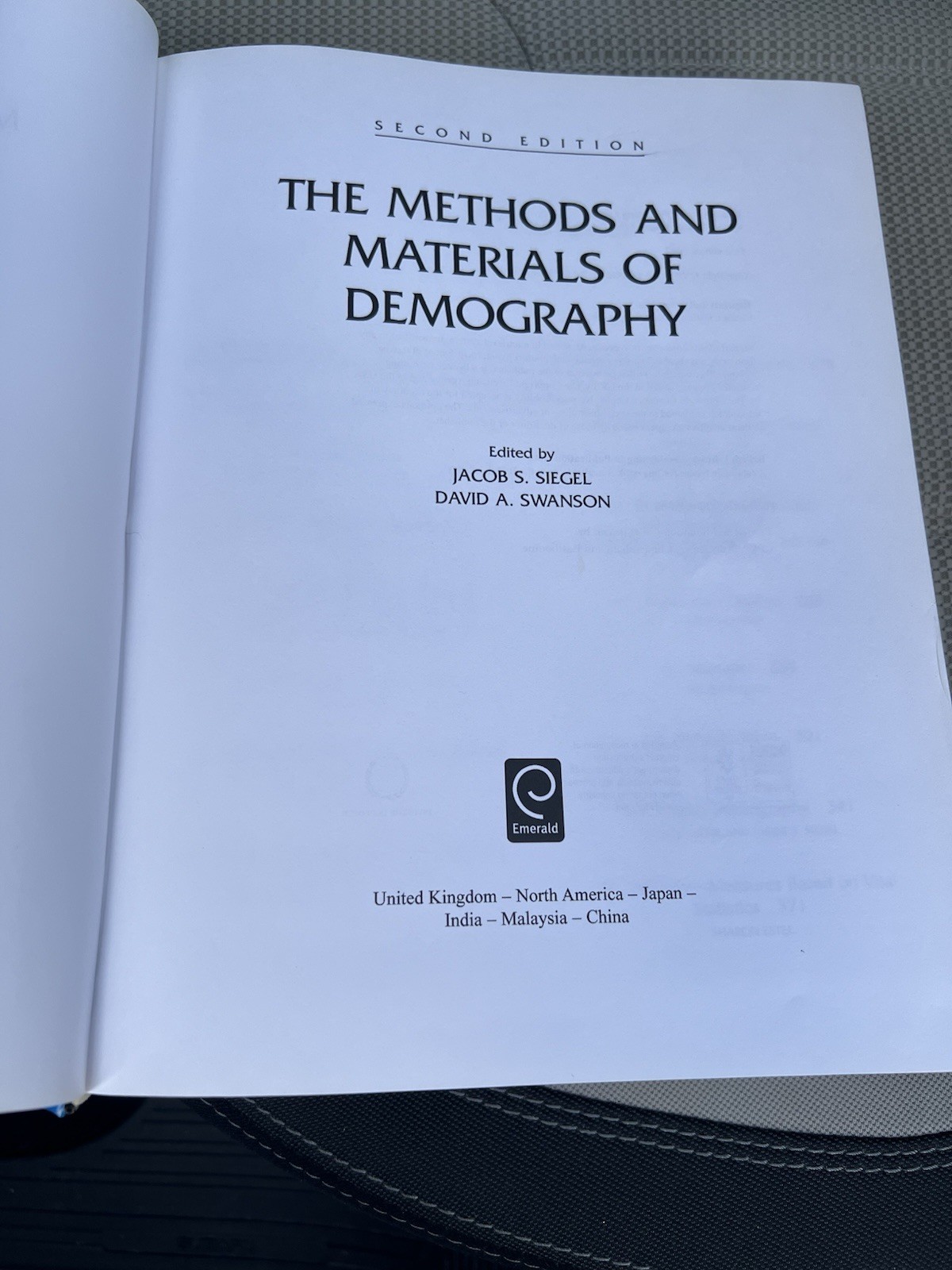 METHODS MATERIALS DEMOGRAPHY: Second Edition by Siegel & Swanson Hardcover VG