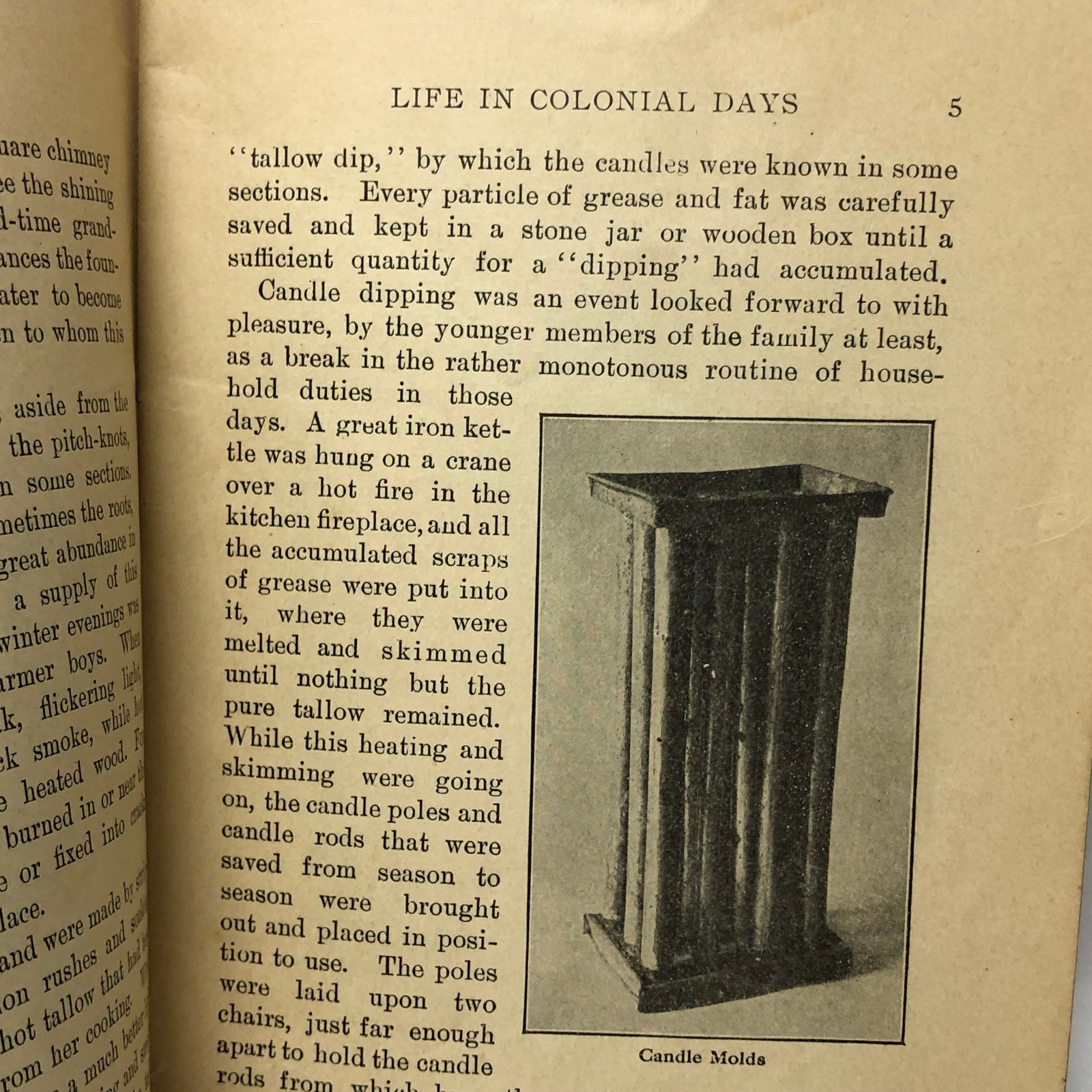 Life in Colonial Days Booklet by L Morton Tillinghast 32 Pages