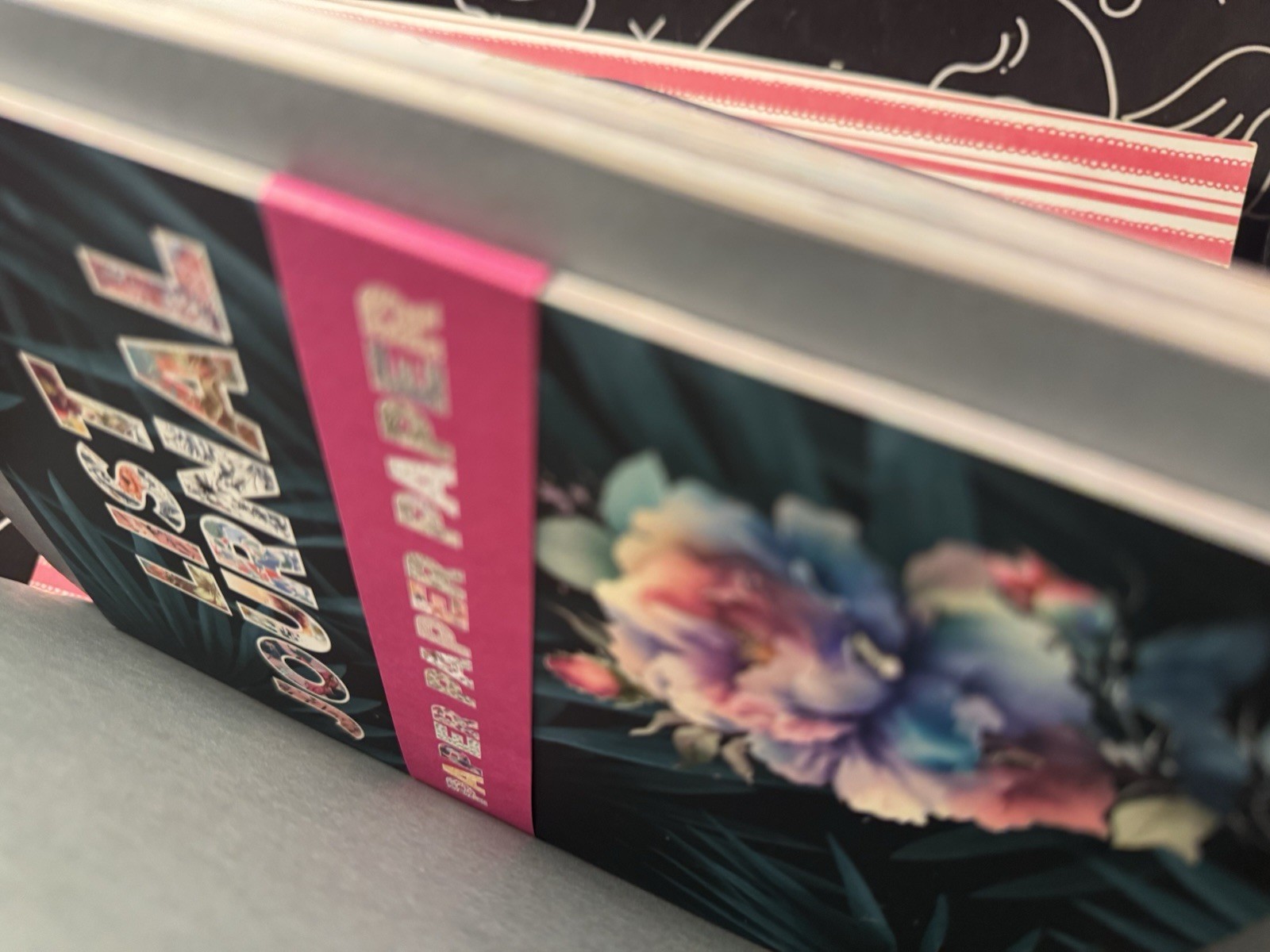 Paper Paper Paper: The Botanical Collection: 180 Pages to Create and Craft With