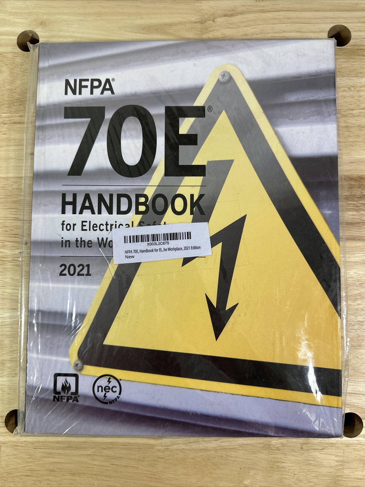 NFPA 70E: Handbook for Electrical Safety in the Workplace 2021 Edition USA STOCK