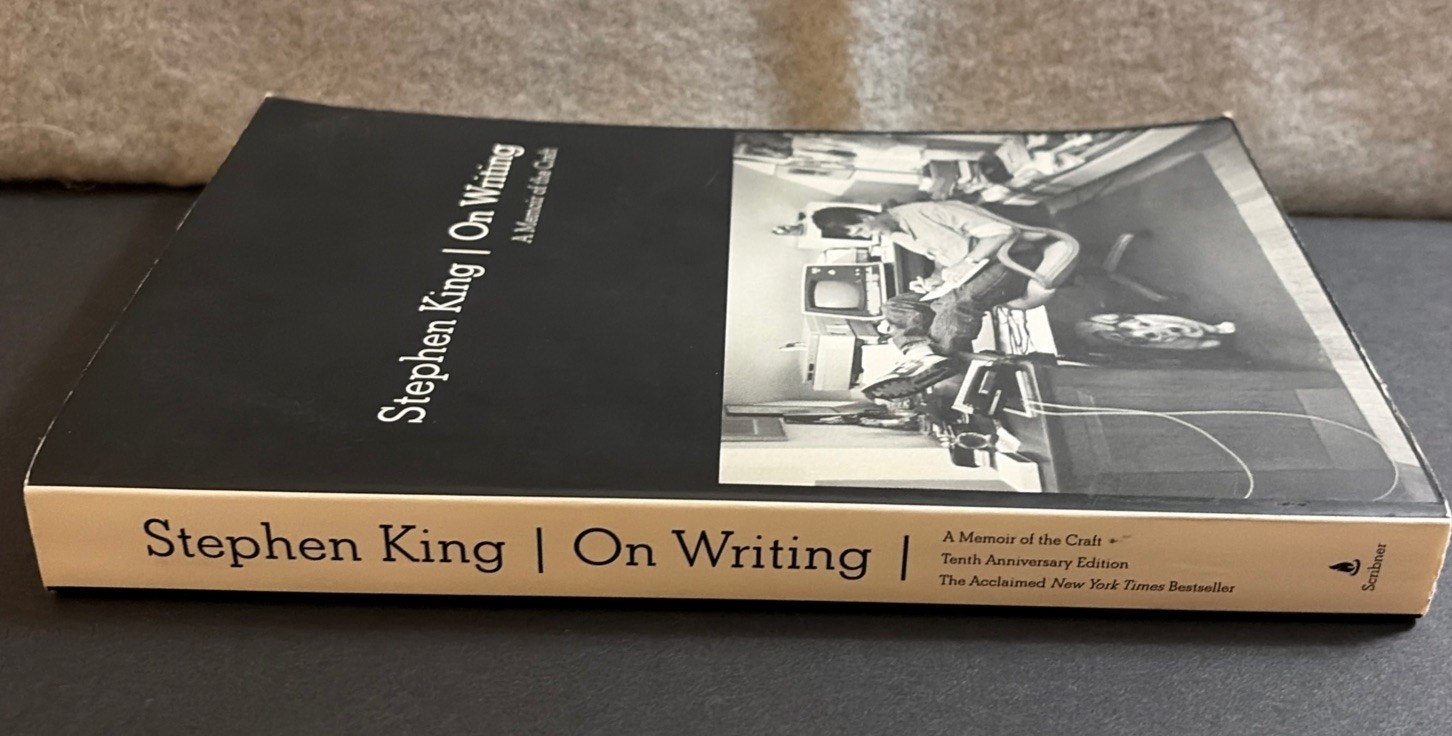 On Writing : A Memoir of the Craft by Stephen King (2010, Trade Paperback)