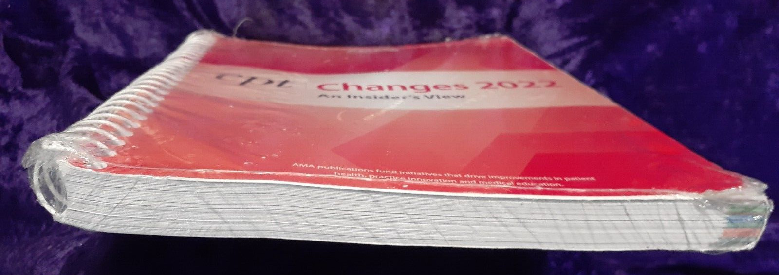 CPT Changes 2022 An Insider’s View Spiral Book*TORN PLASTIC,FOLDED CORNER