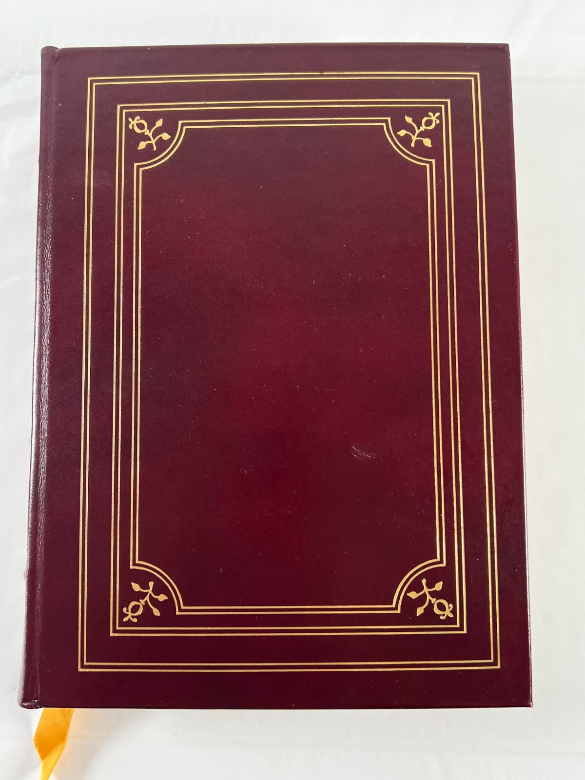 Webster’s Medical Desk Dictionary 1986 Decorative Leatherbound Merriam Webster