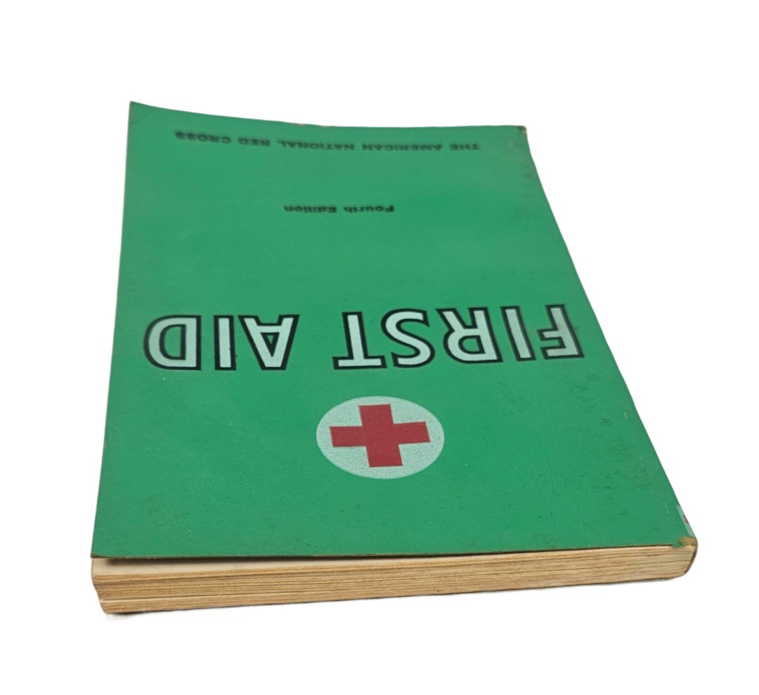 Vintage 1968 First Aid Textbook 4th Edition Revised 269 Illustrations 30th Print