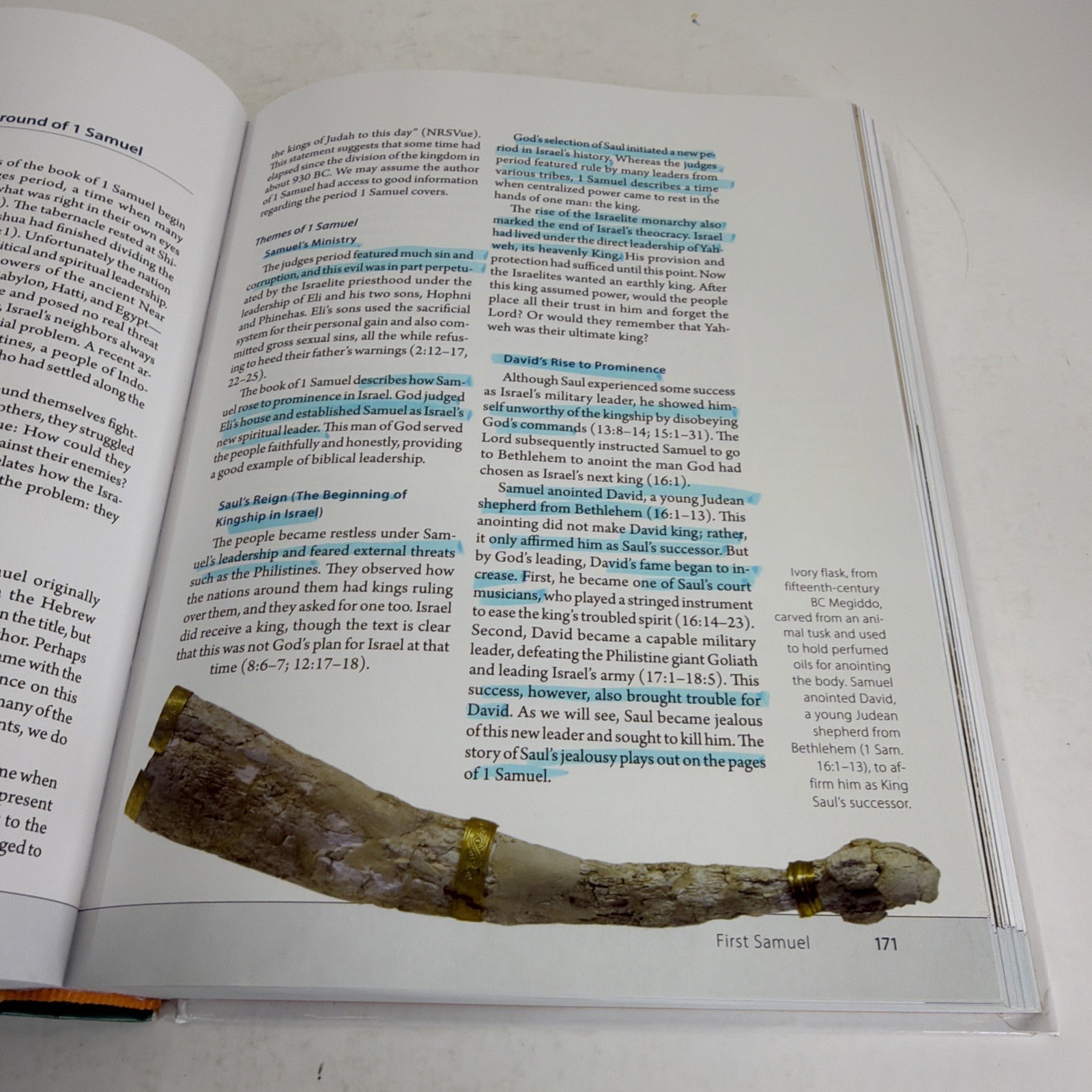 Encountering the Old Testament: A Christian Survey 4th Edition 2024 Hardcover